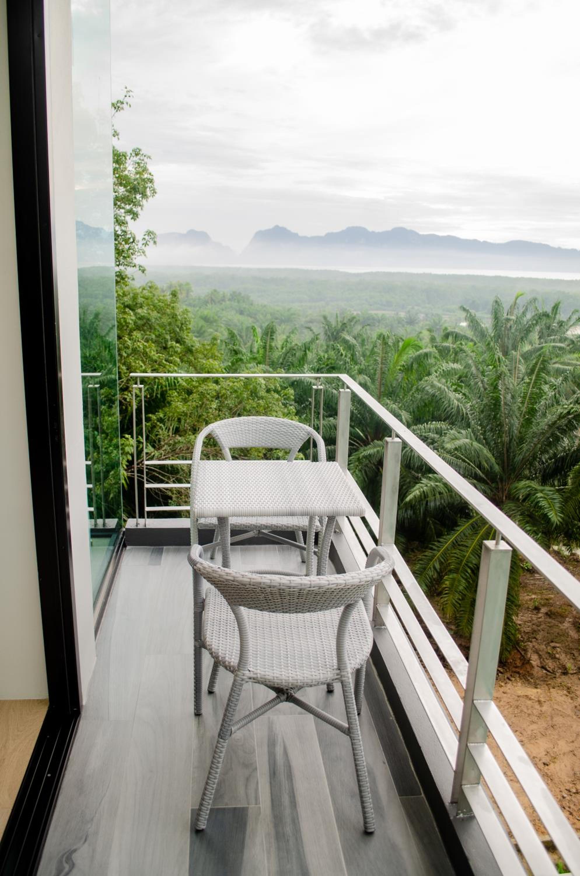 Double Room with Sea View - Photo 10