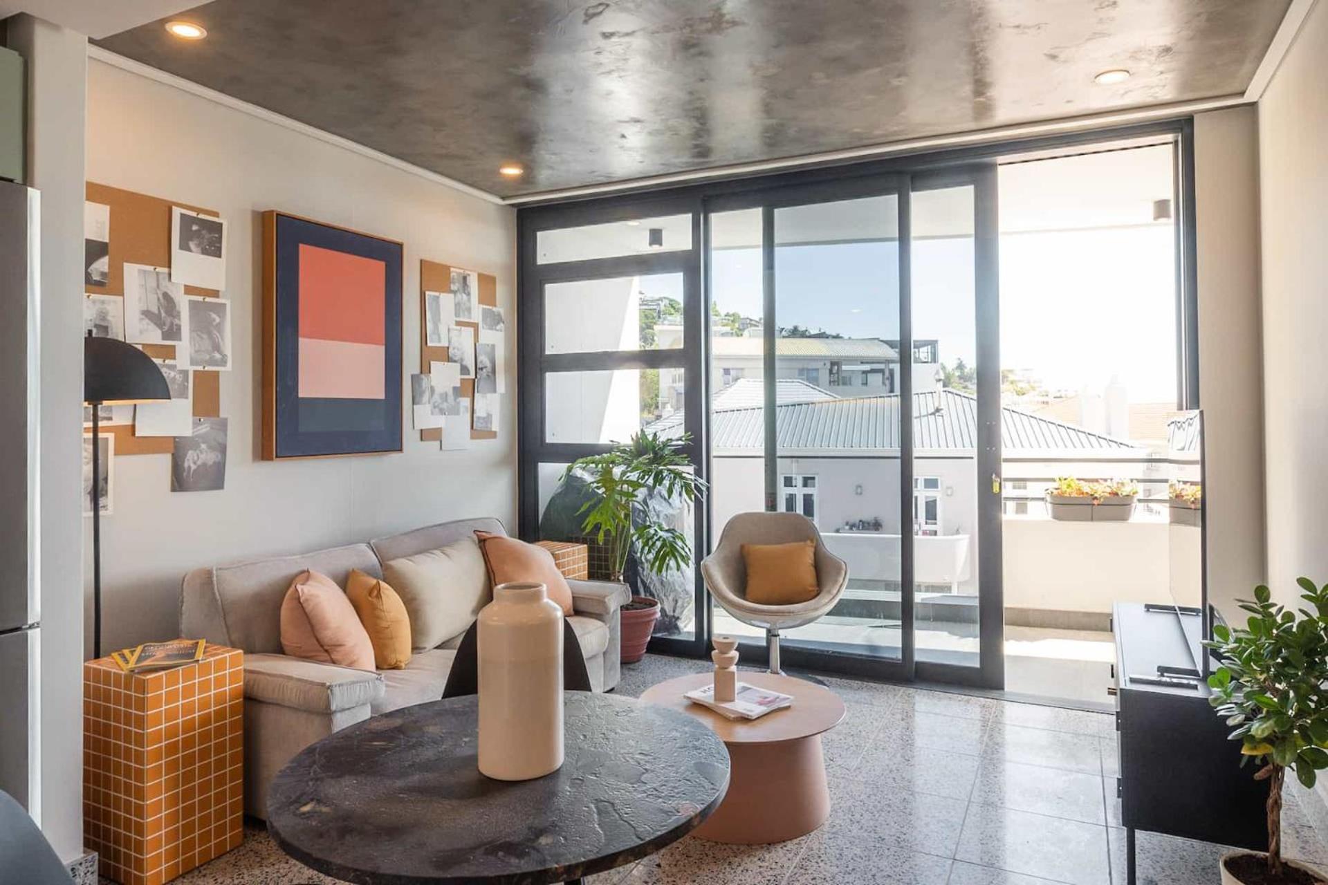 Deluxe One Bedroom Apartment