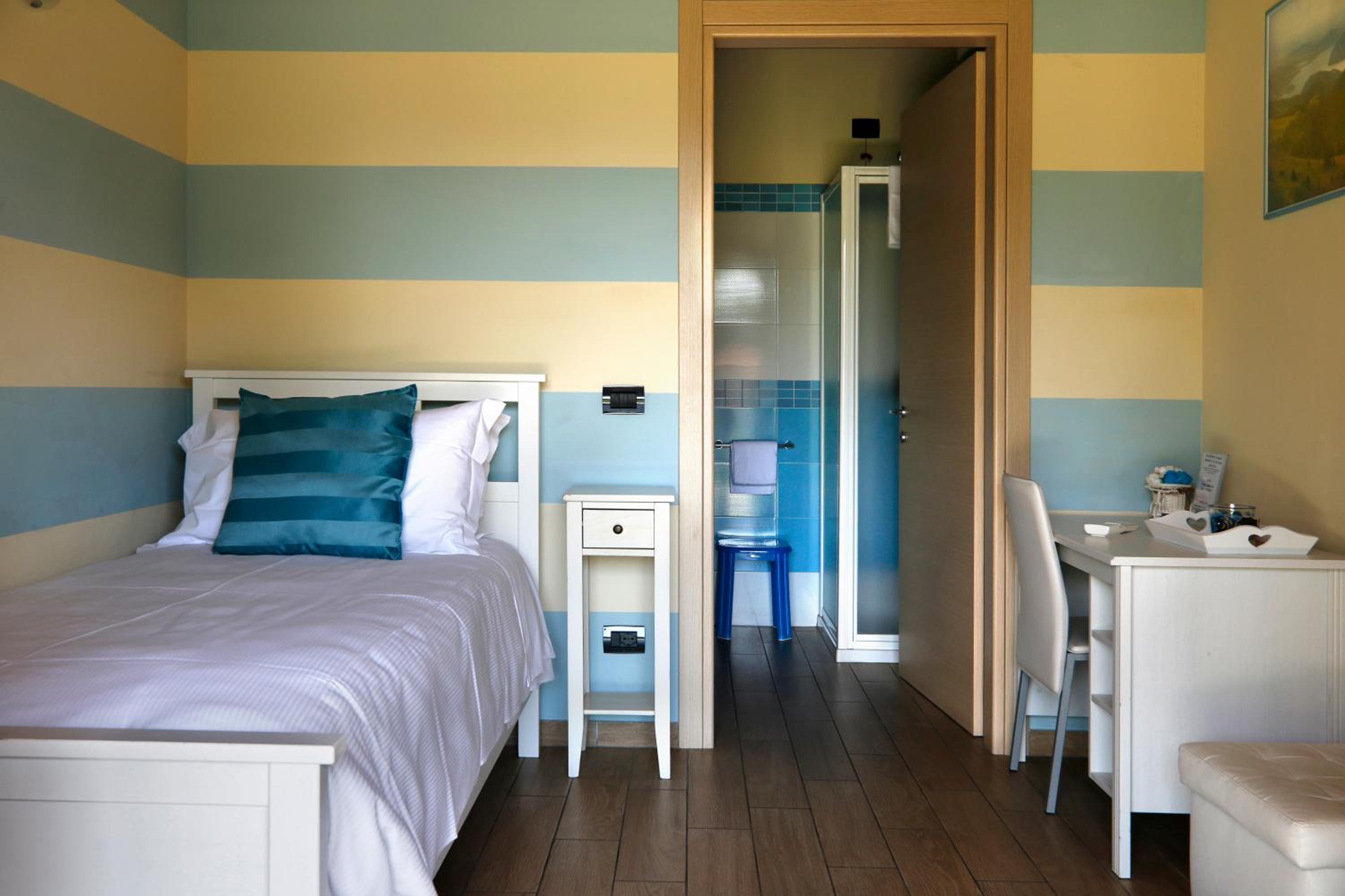 Single Room with Garden View photo 1