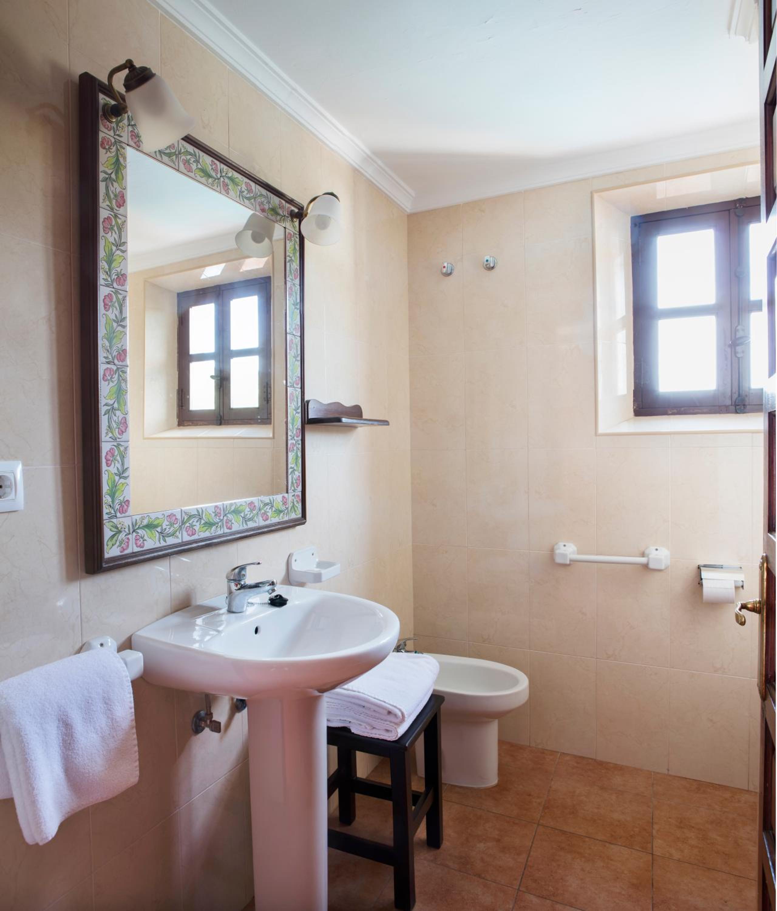 Double or Twin Room photo 2