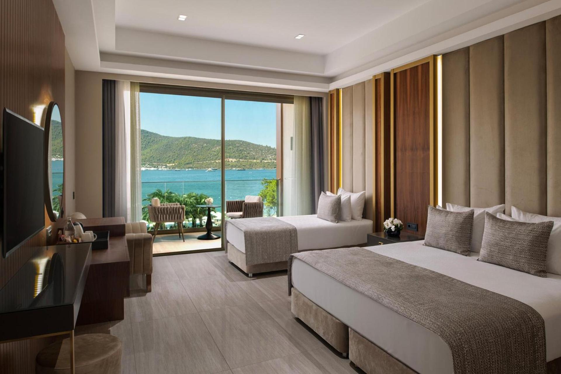 Superior Sea View Room (with 2 children)