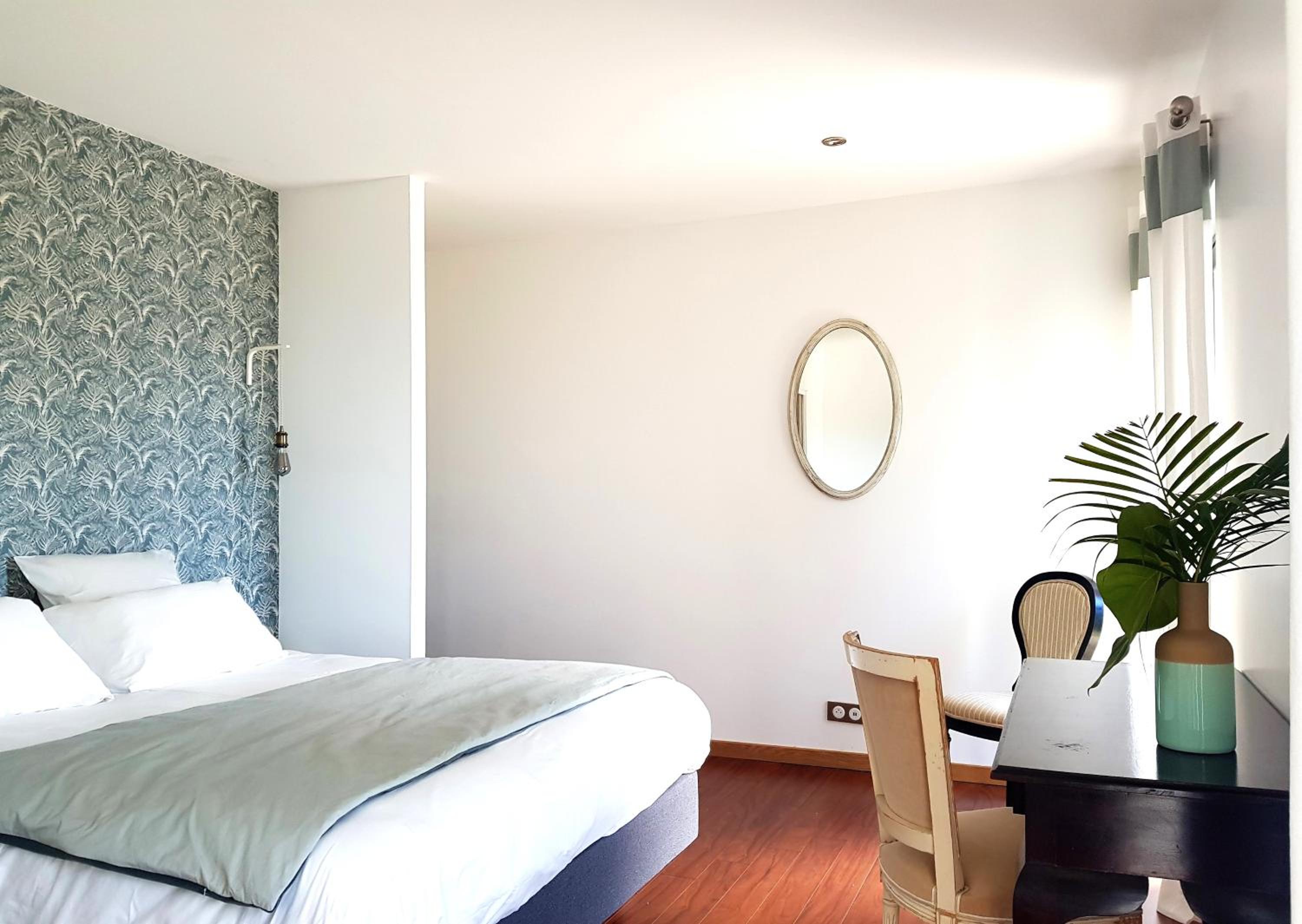 Double Room with Pool View