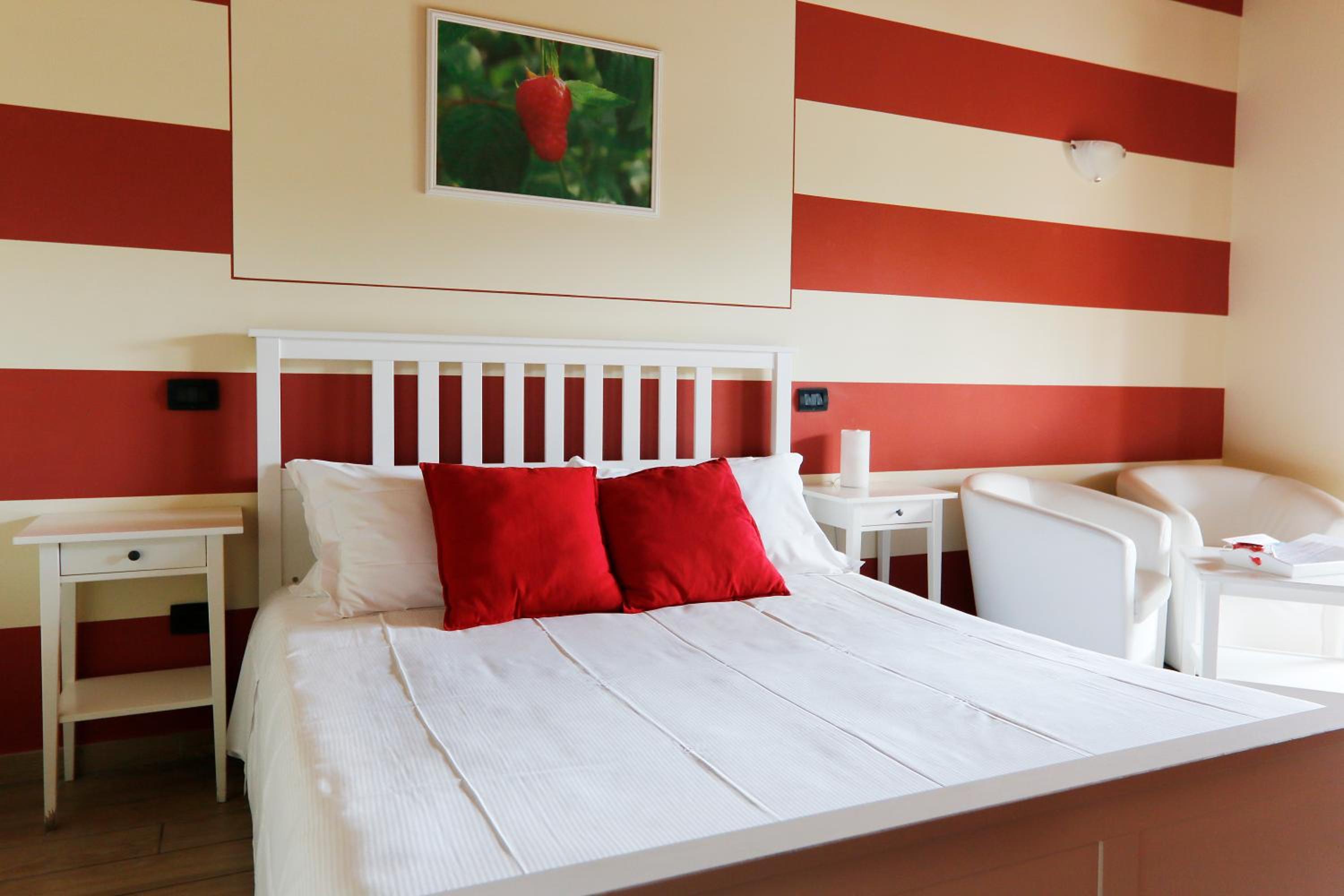 Double Room with Garden View photo 3