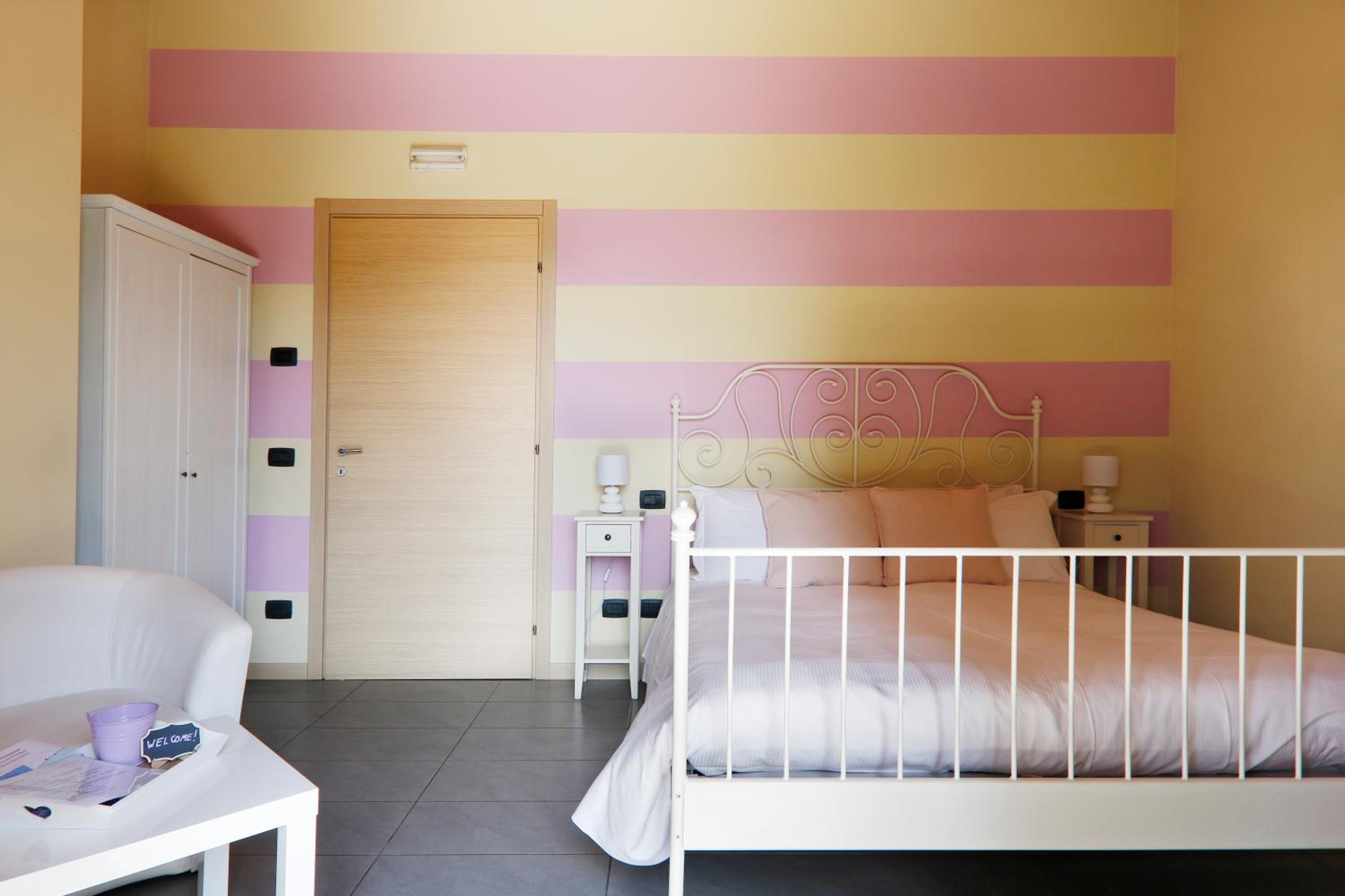 Double Room with Disability Access and Garden View photo 1