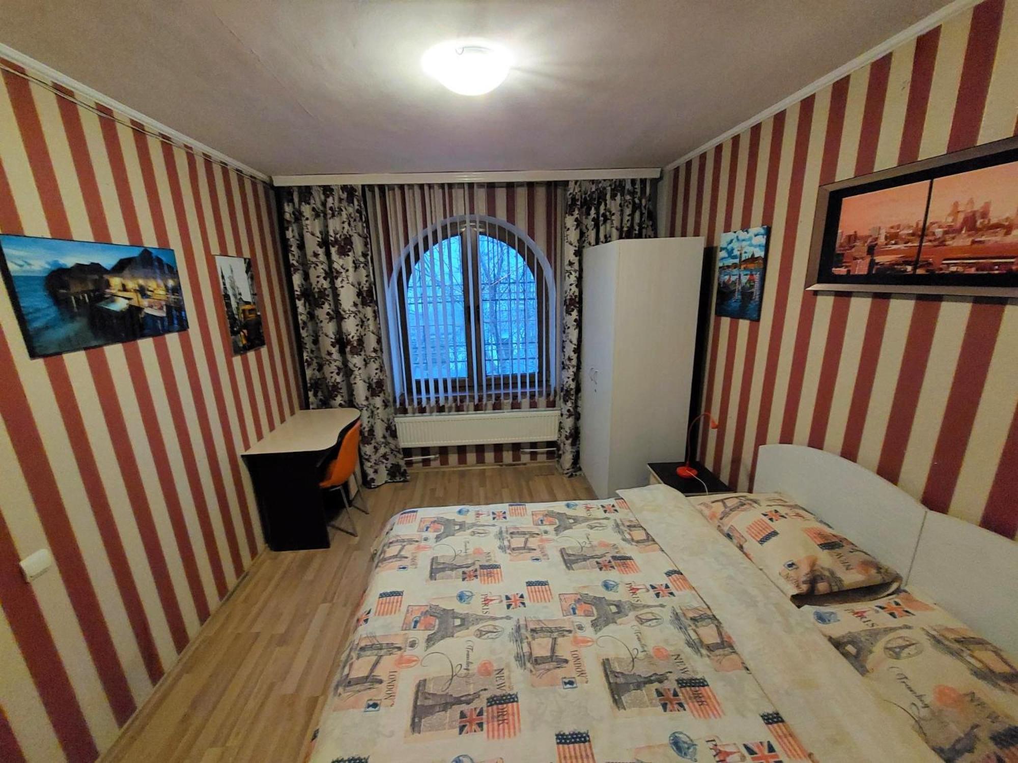 Standard Double Room with Shared Bathroom photo 3