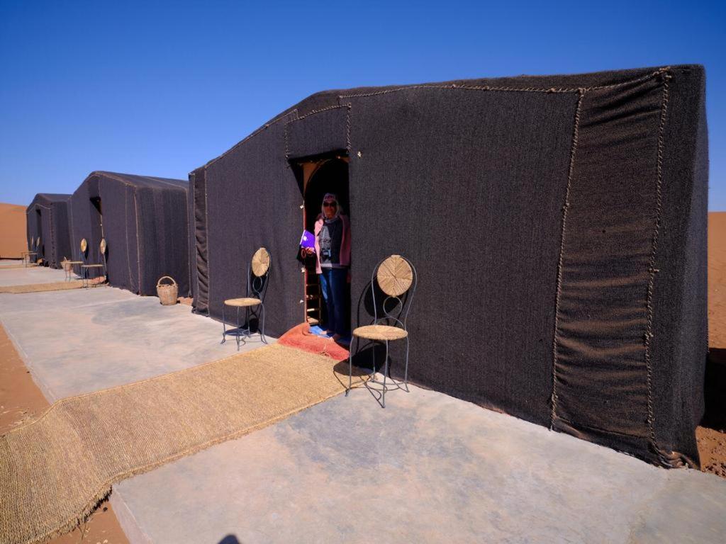 Tent - Photo 2