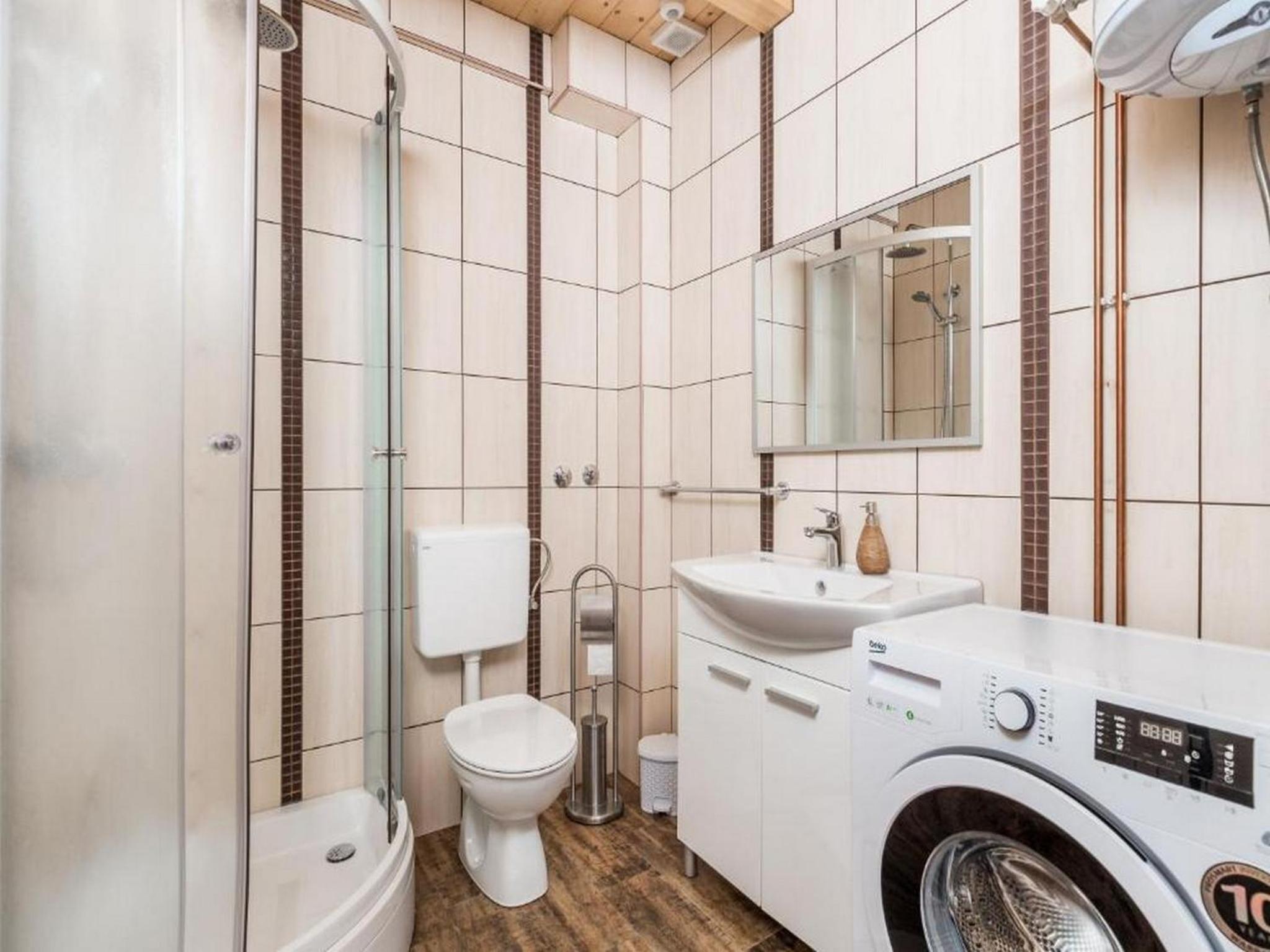 Superior One-Bedroom Apartment with Terrace - Photo 4