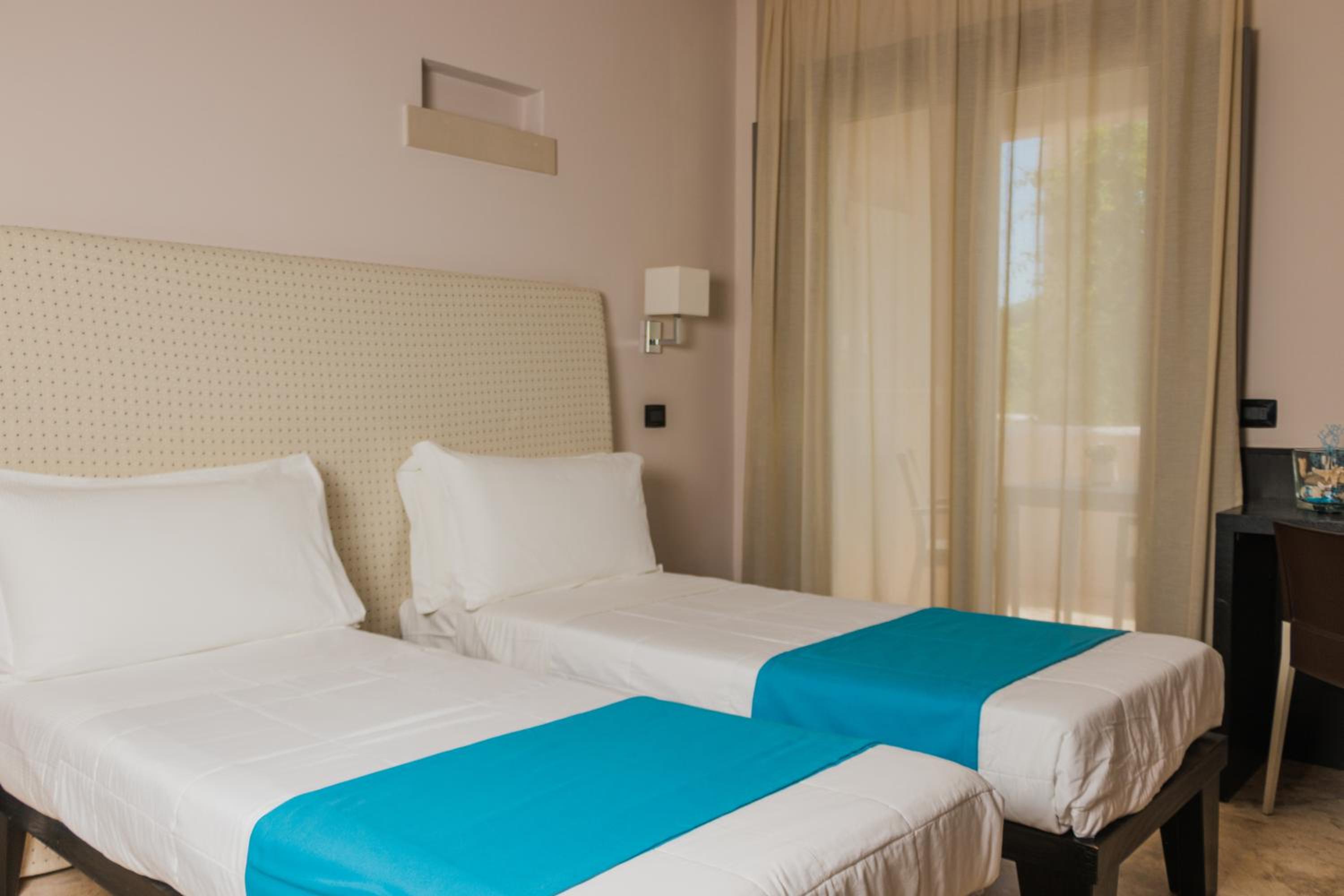 Suite - Photo 2