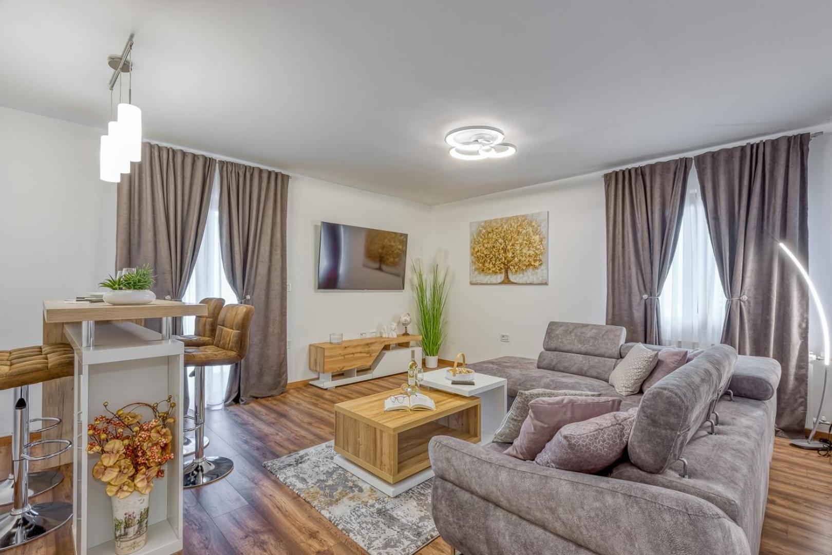 Apartment With Terrace photo 1