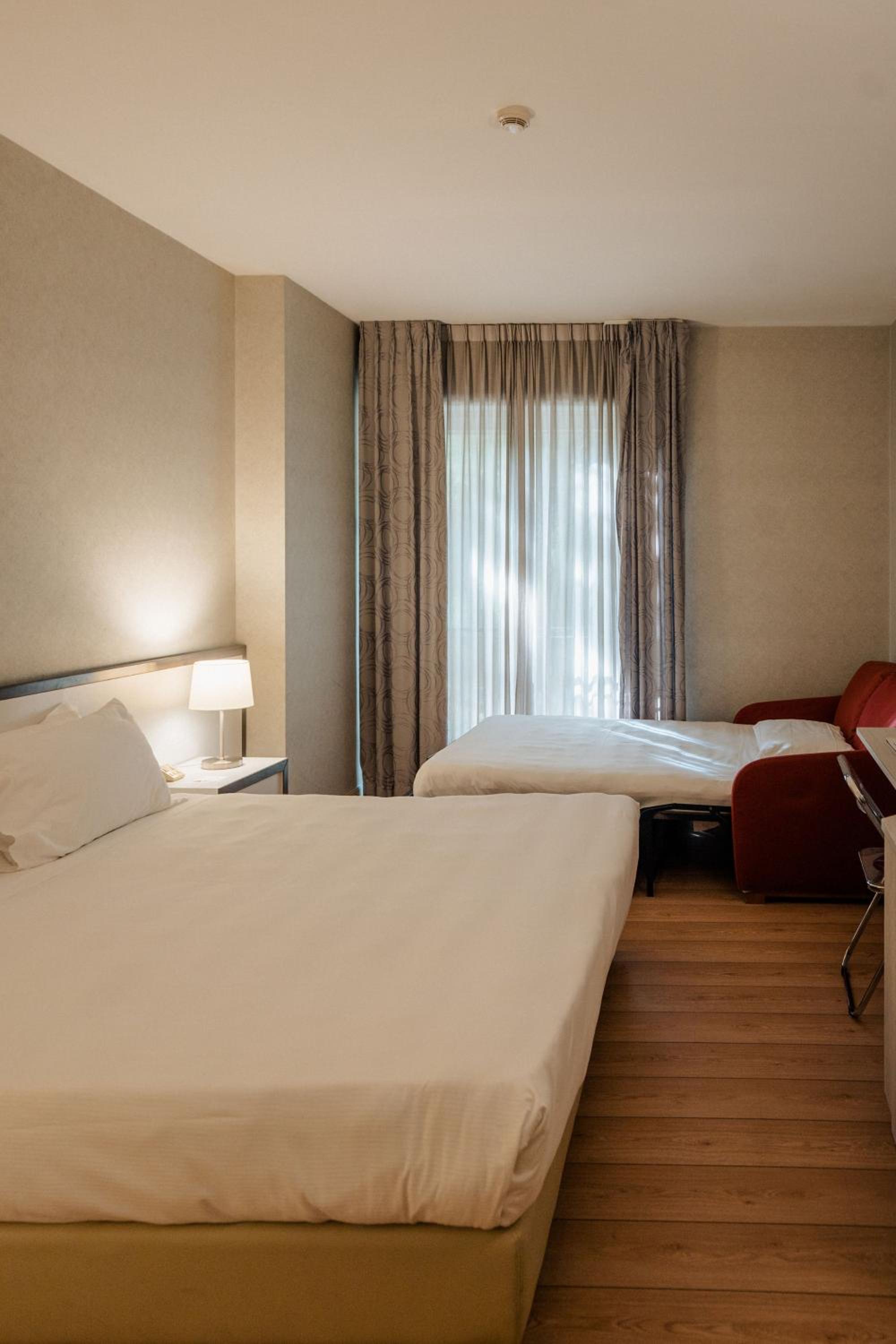 Chambre Lit Queen-Size Supérieure avec Canapé-Lit