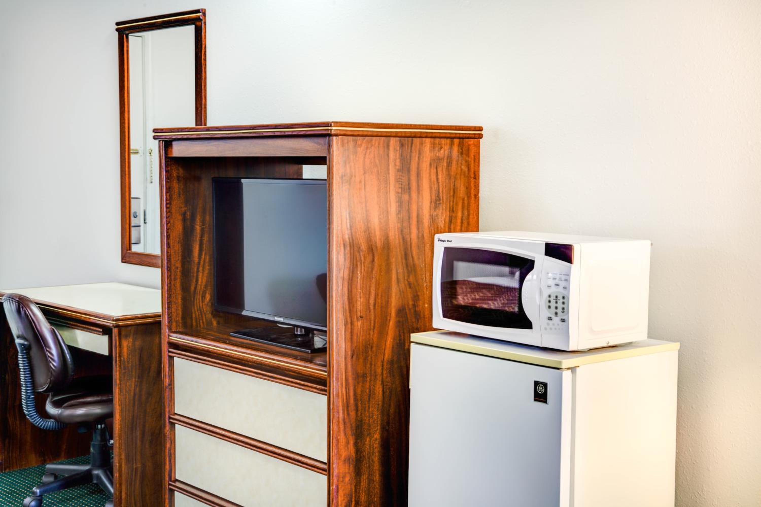 King Room with Ocean View - Non-Smoking - Photo 1