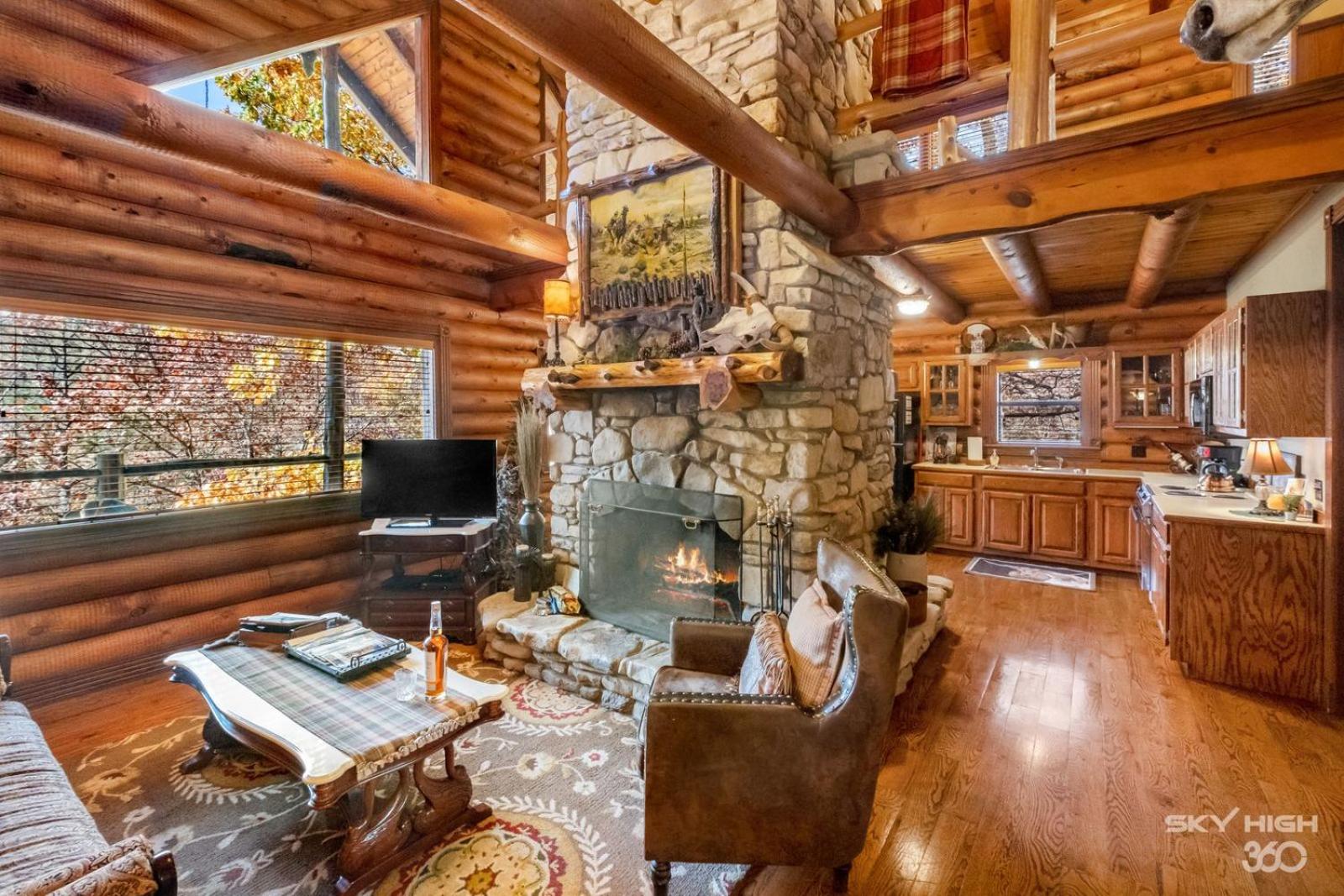 The Cattleman Two-Bedroom Cottage with Spa Bath – Mountain or Hill View photo 1