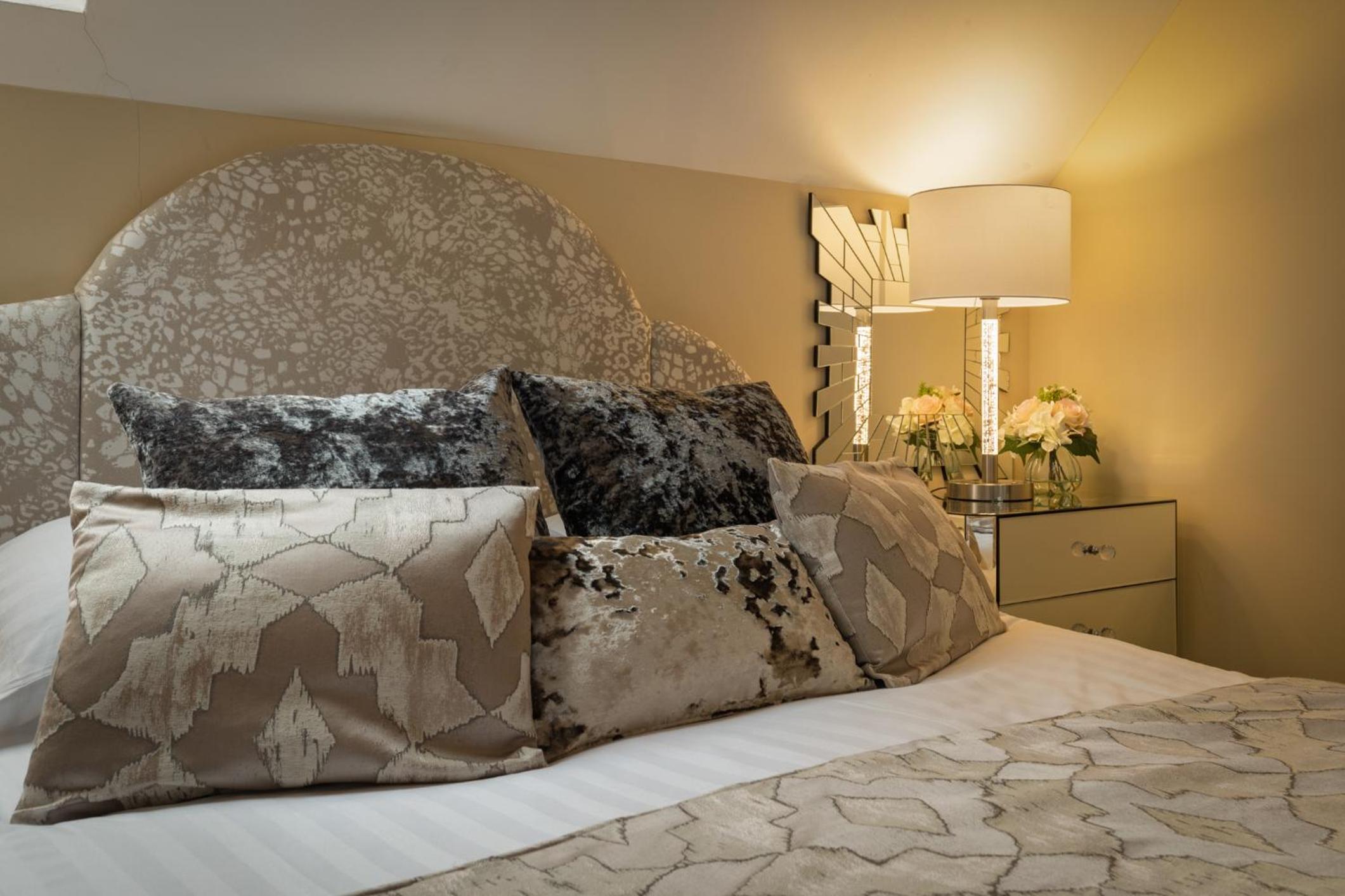 Suite with Terrace - Photo 7