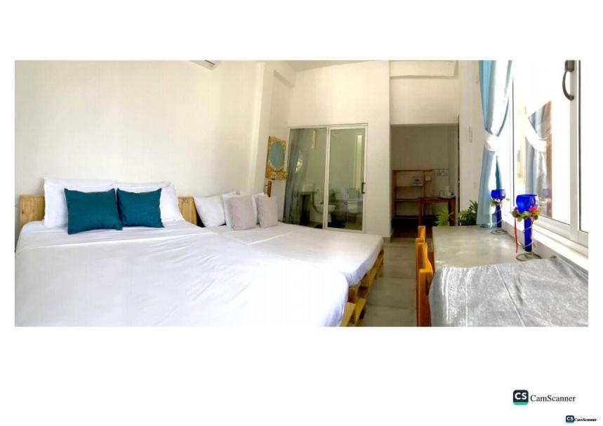 Deluxe Double Room with Sea View photo 3
