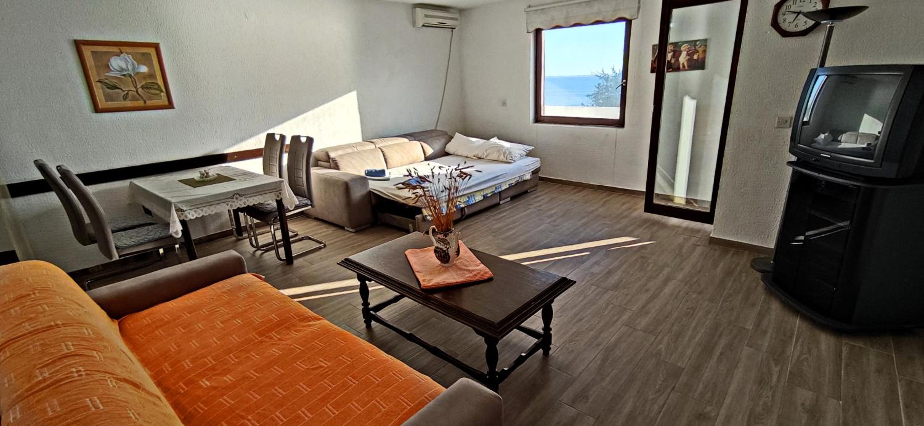 Apartment with Sea View