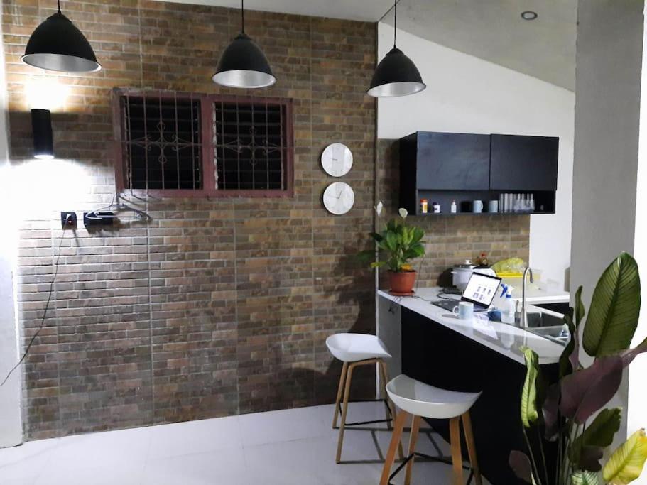 One-Bedroom House photo 3