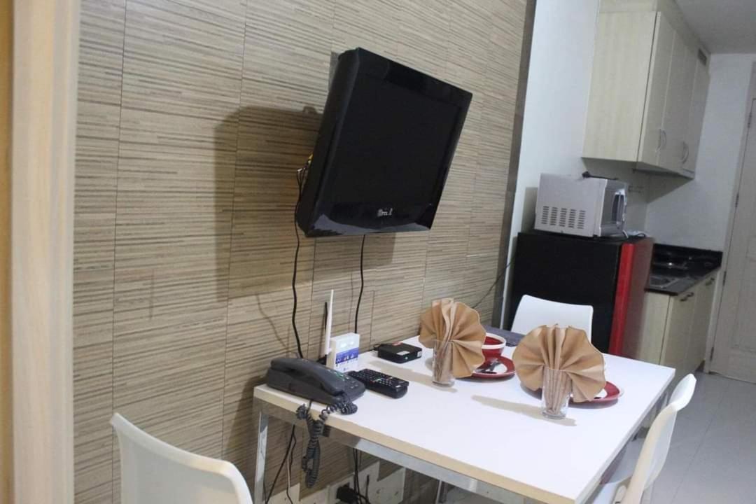 One-Bedroom Apartment - Photo 10