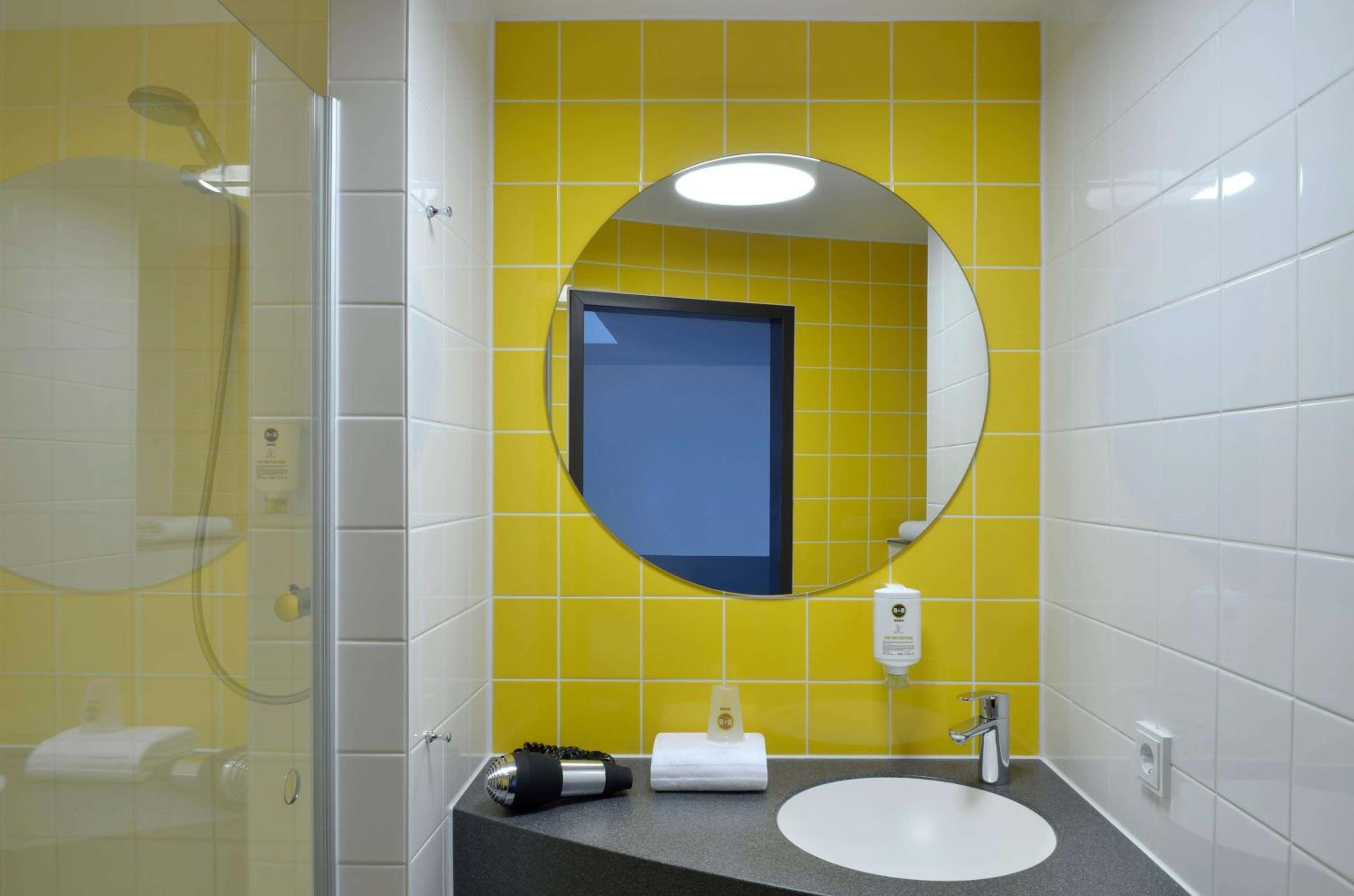 Double Room - Photo 4