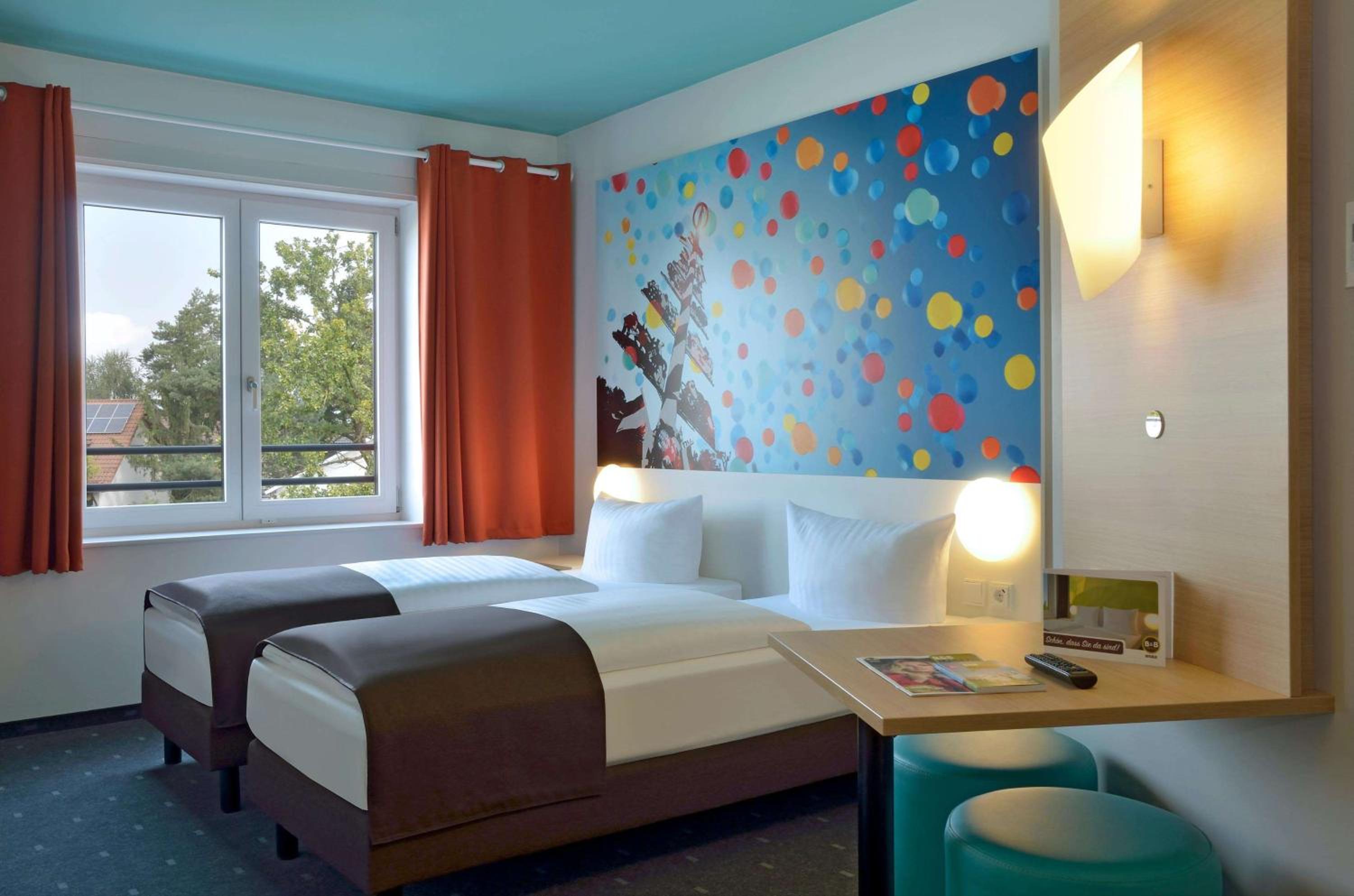 Twin Room - Photo 4
