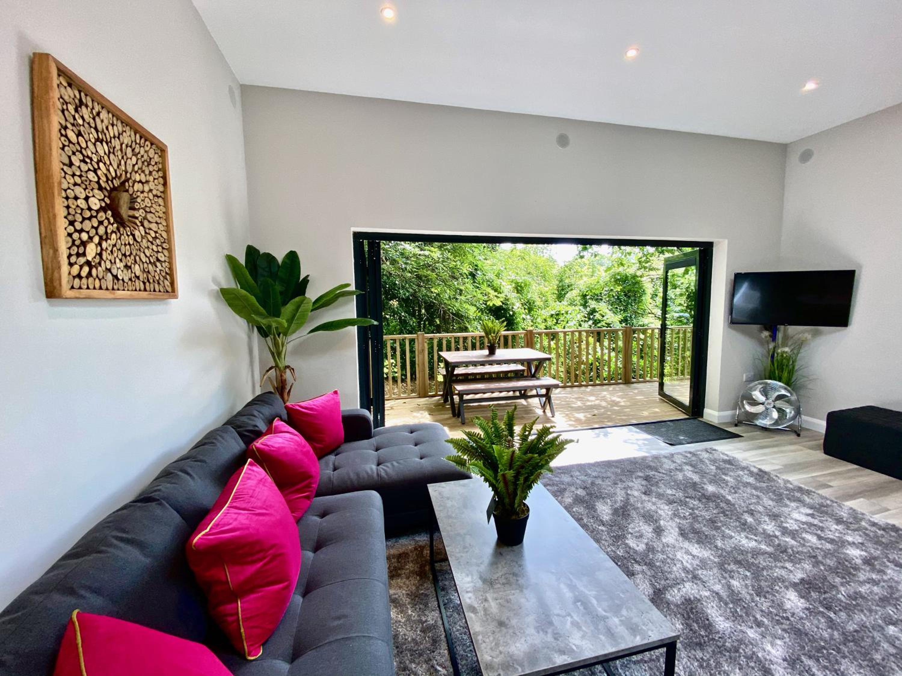 One-Bedroom House photo 2