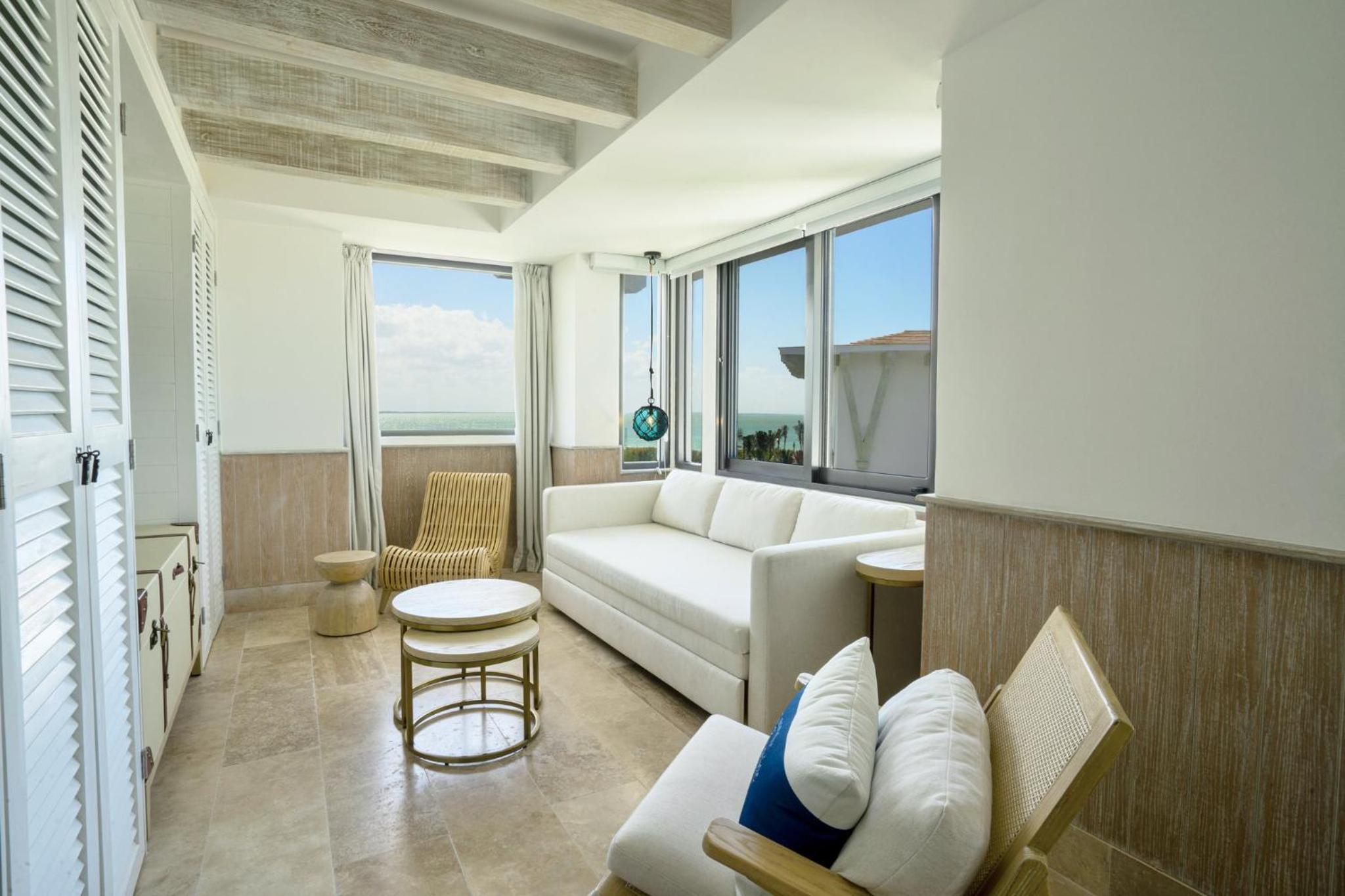 Seabreeze Master Suite - Photo 2