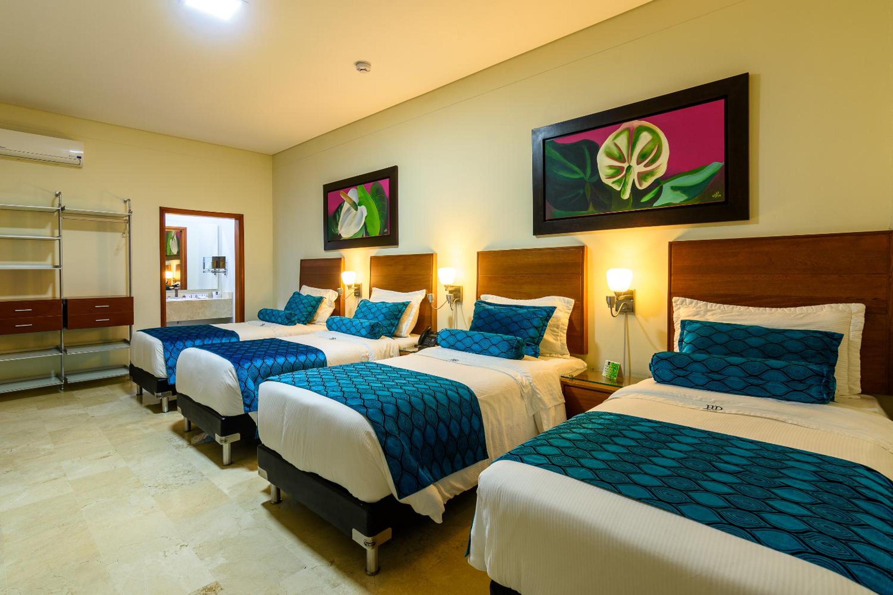 Standard Quadruple Room