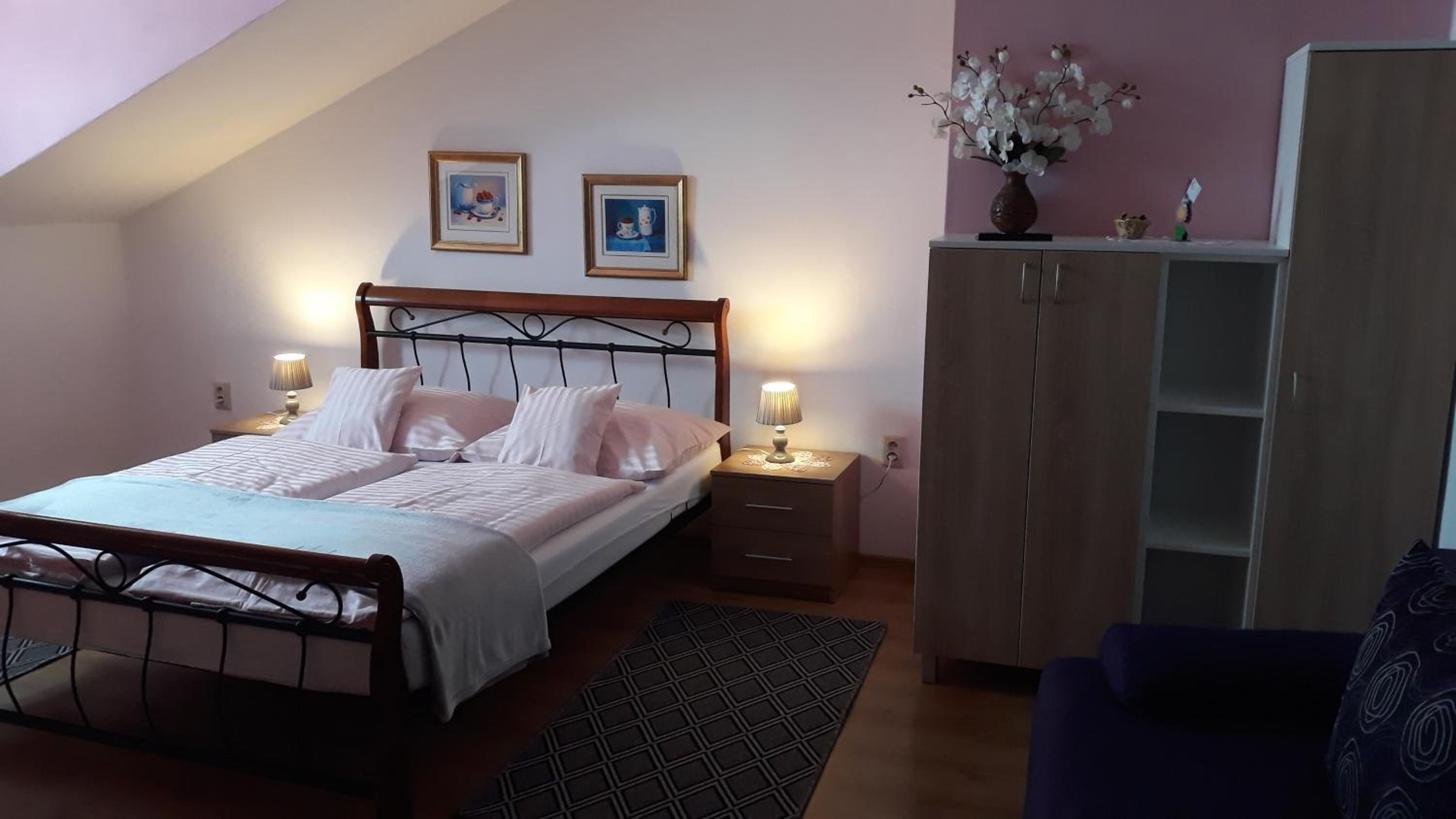 Double Room with Extra Bed photo 3