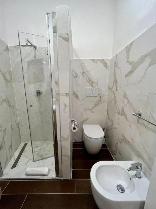 Deluxe Triple Room photo 3