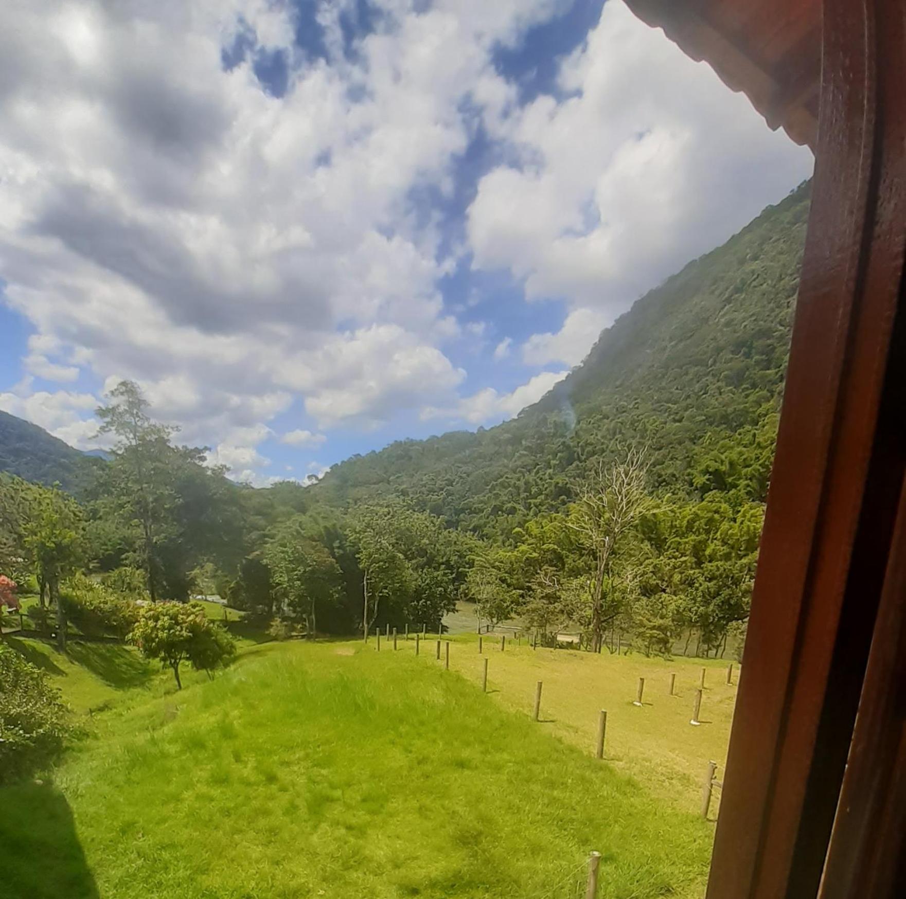 Suite with Mountain View photo 3