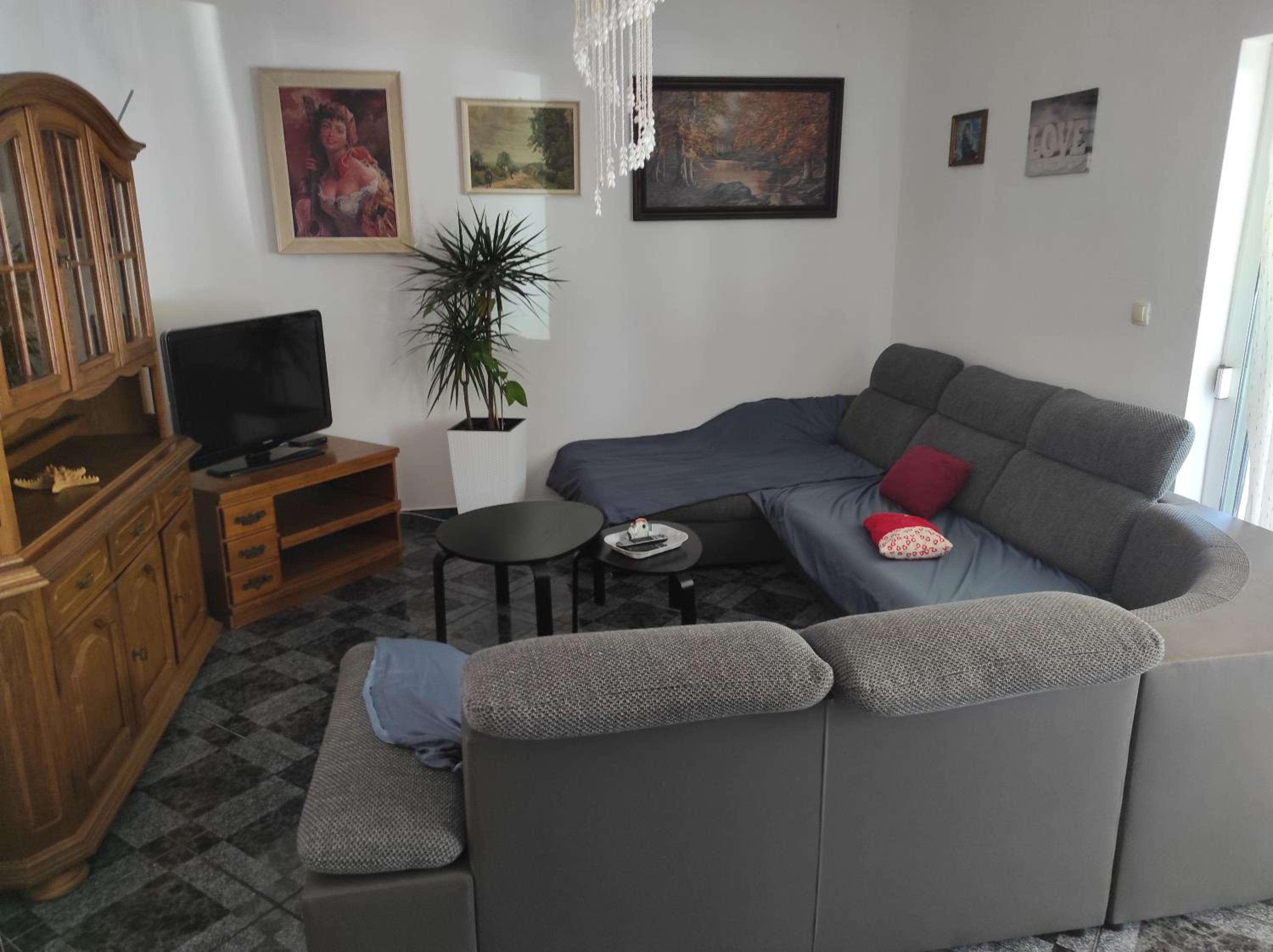 Apartment - Ground Floor photo 1