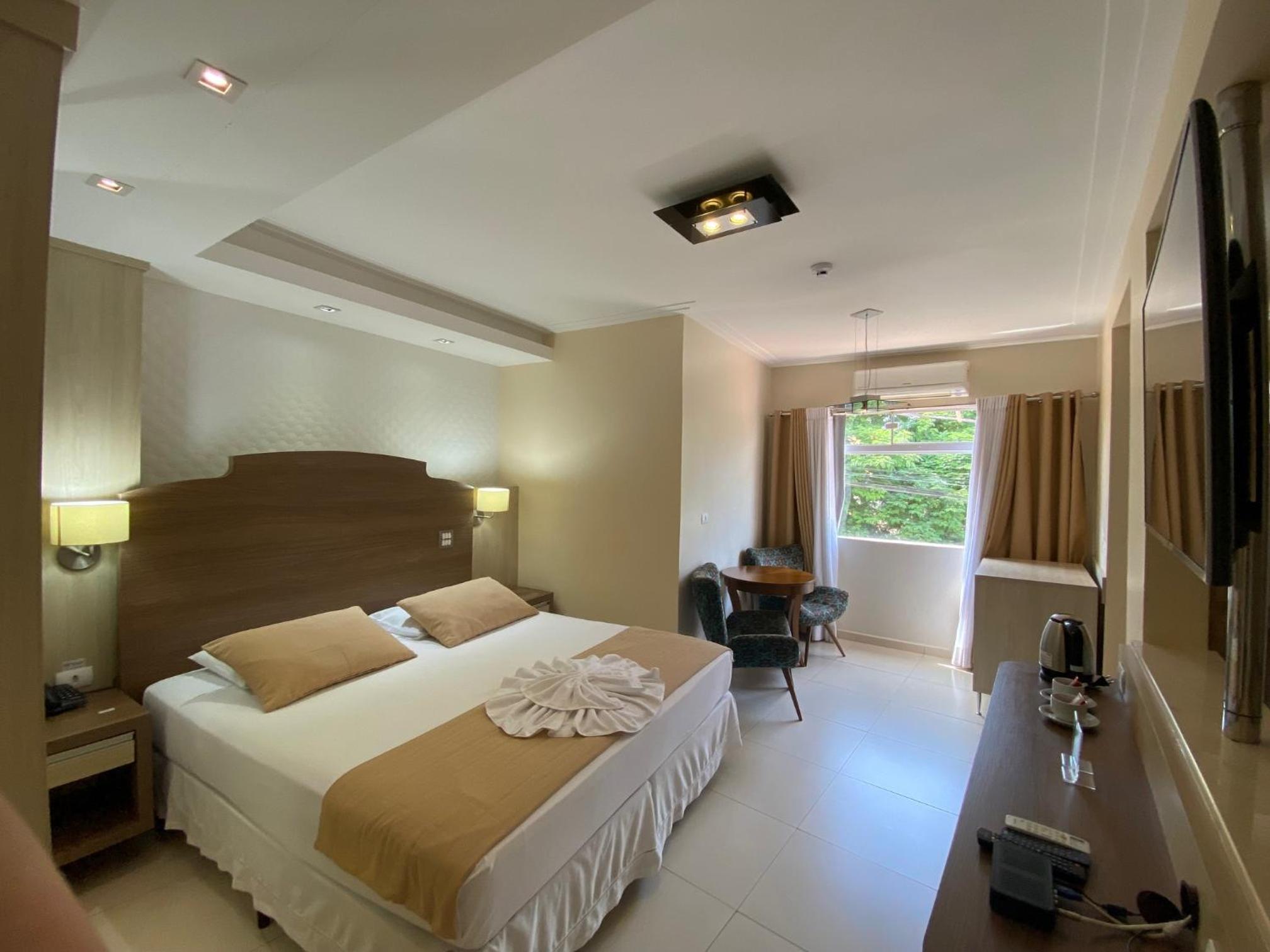 King Suite with Spa Bath
