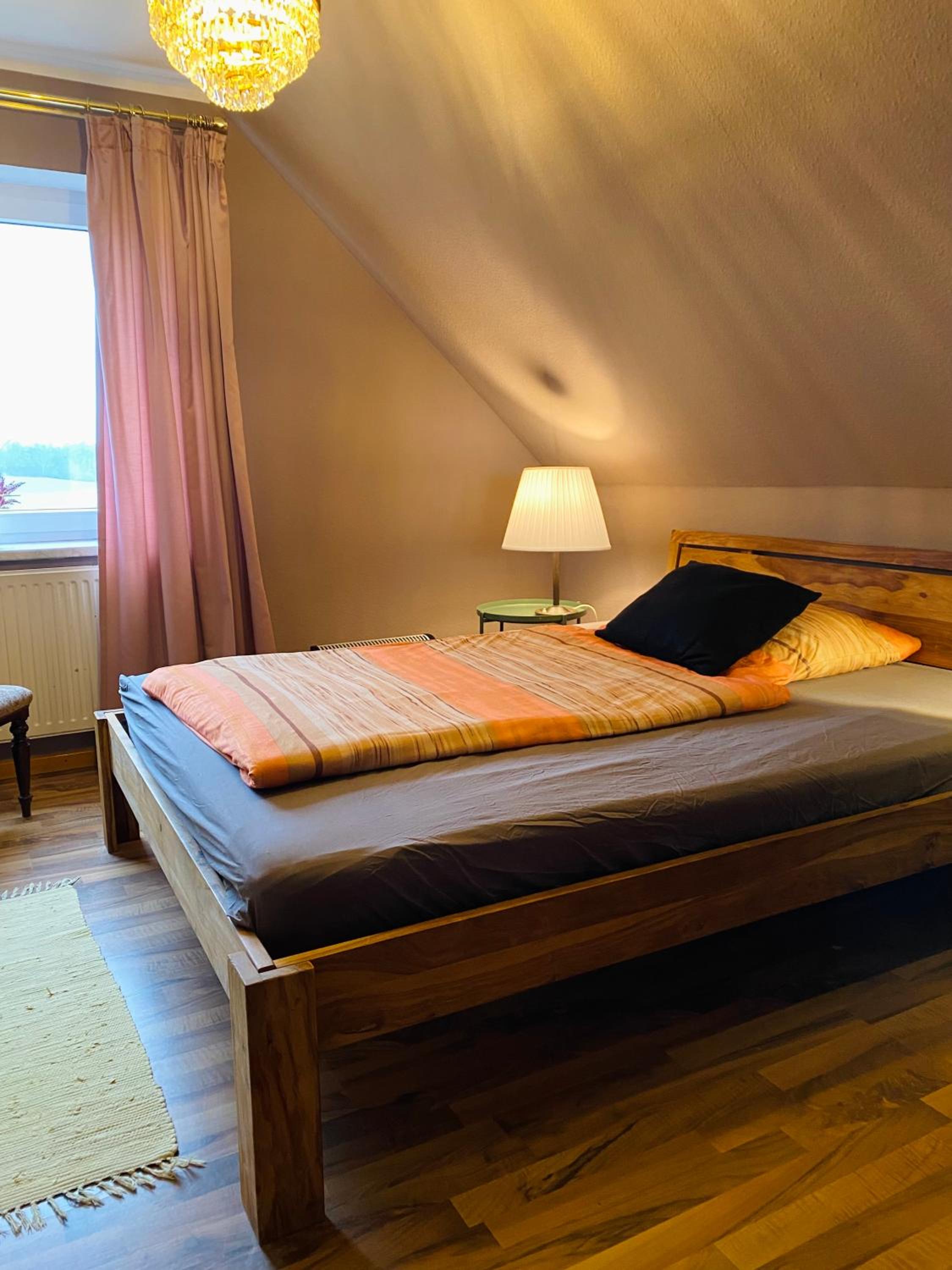 Apartment - Attic - Photo 12
