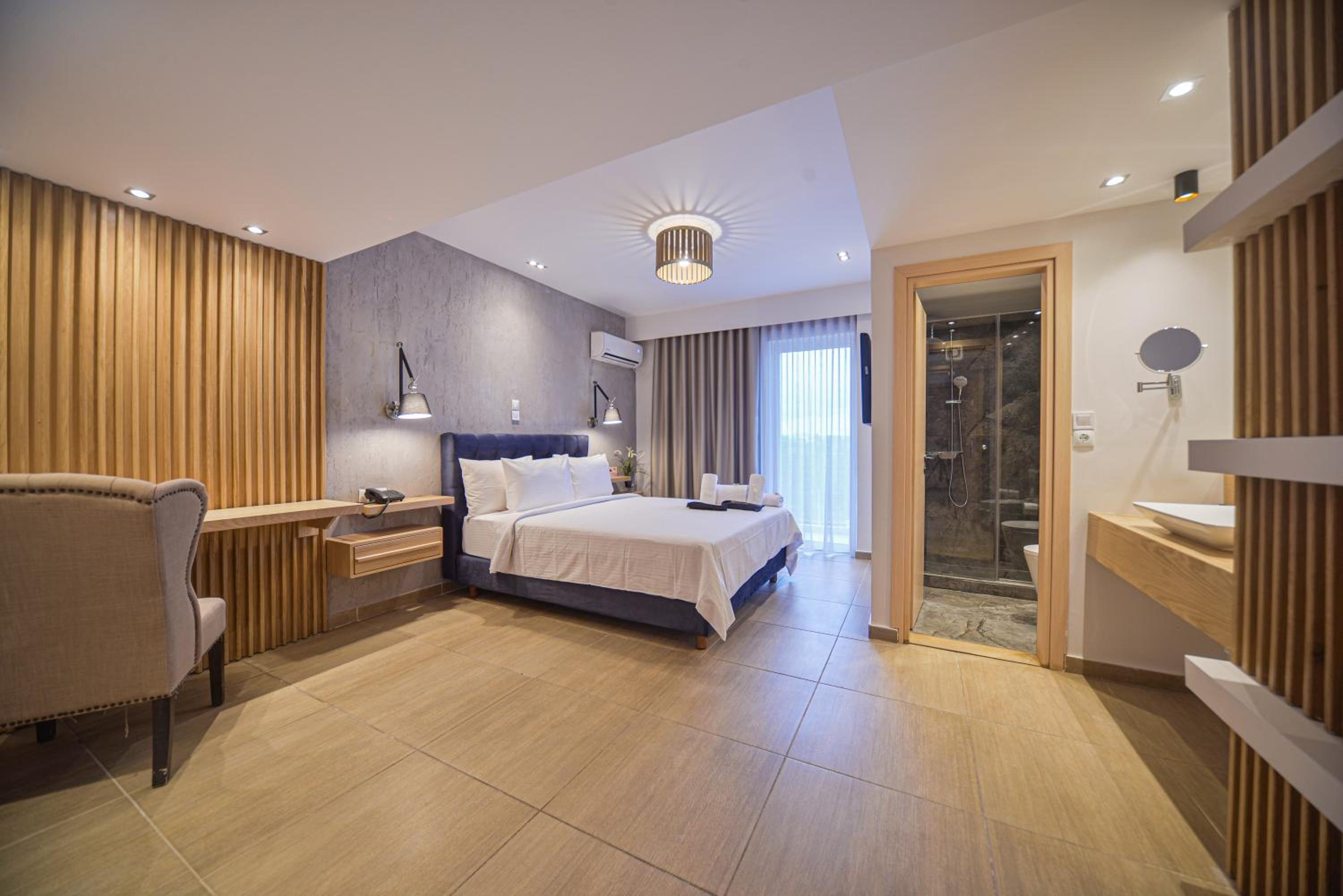 Deluxe Double Room photo 3