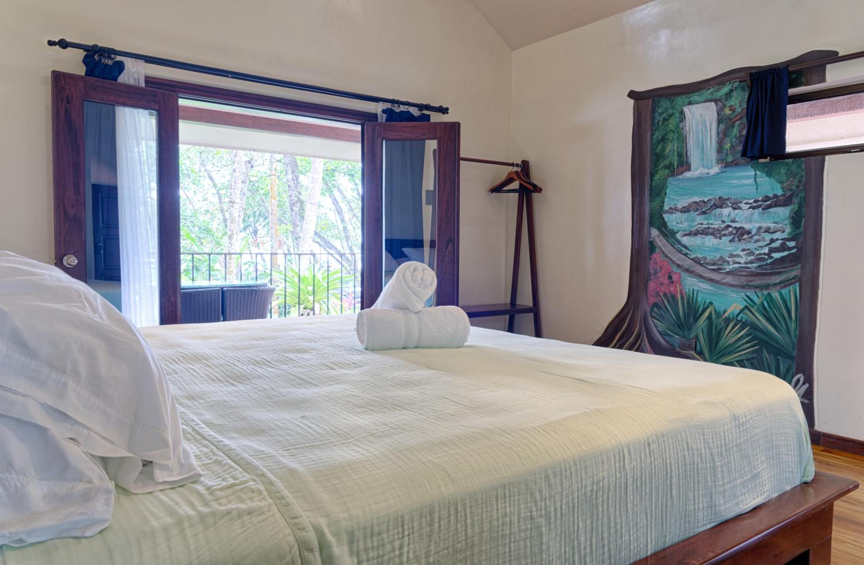 King Room With Balcony photo 3
