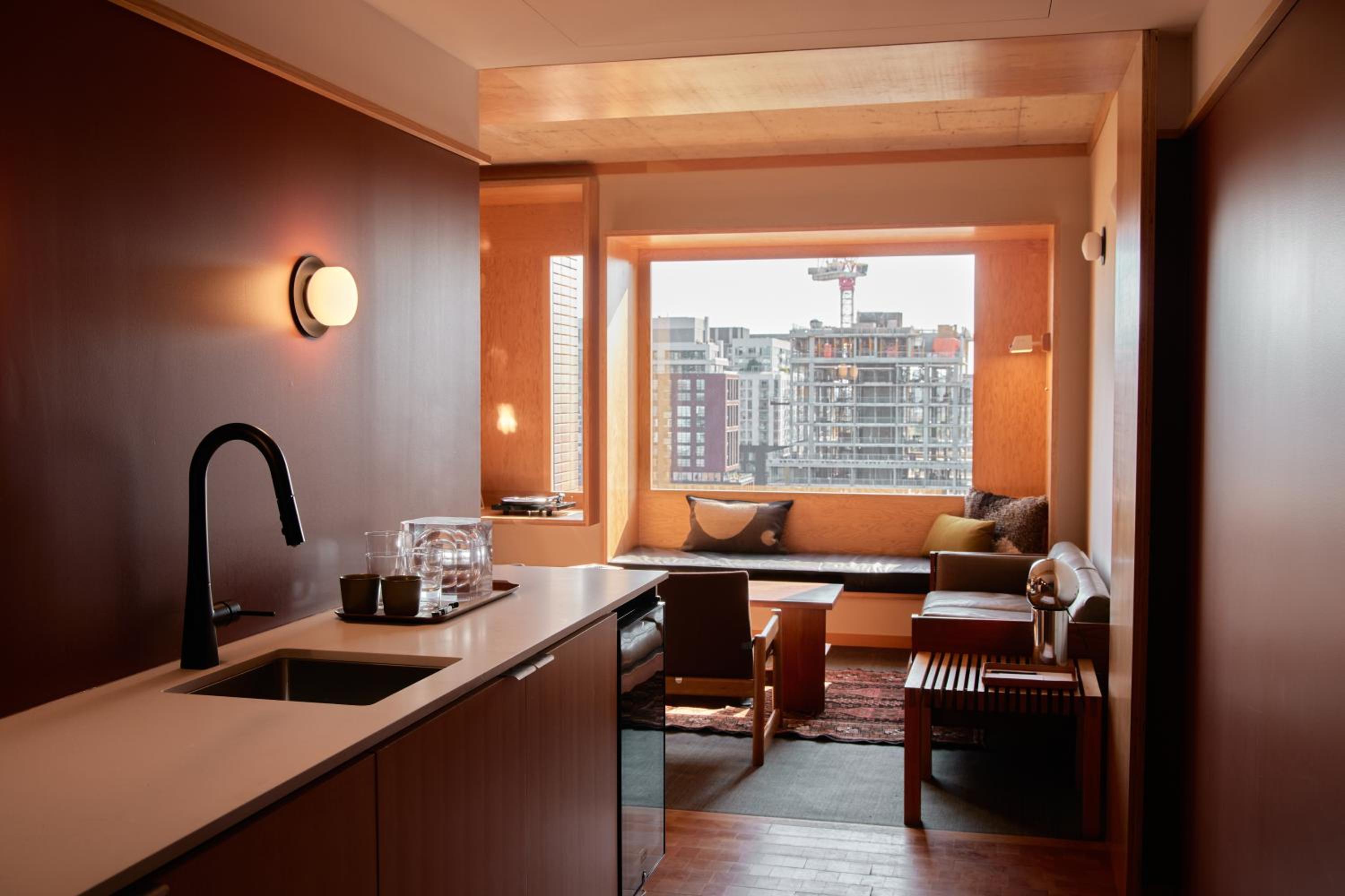 One-Bedroom Suite