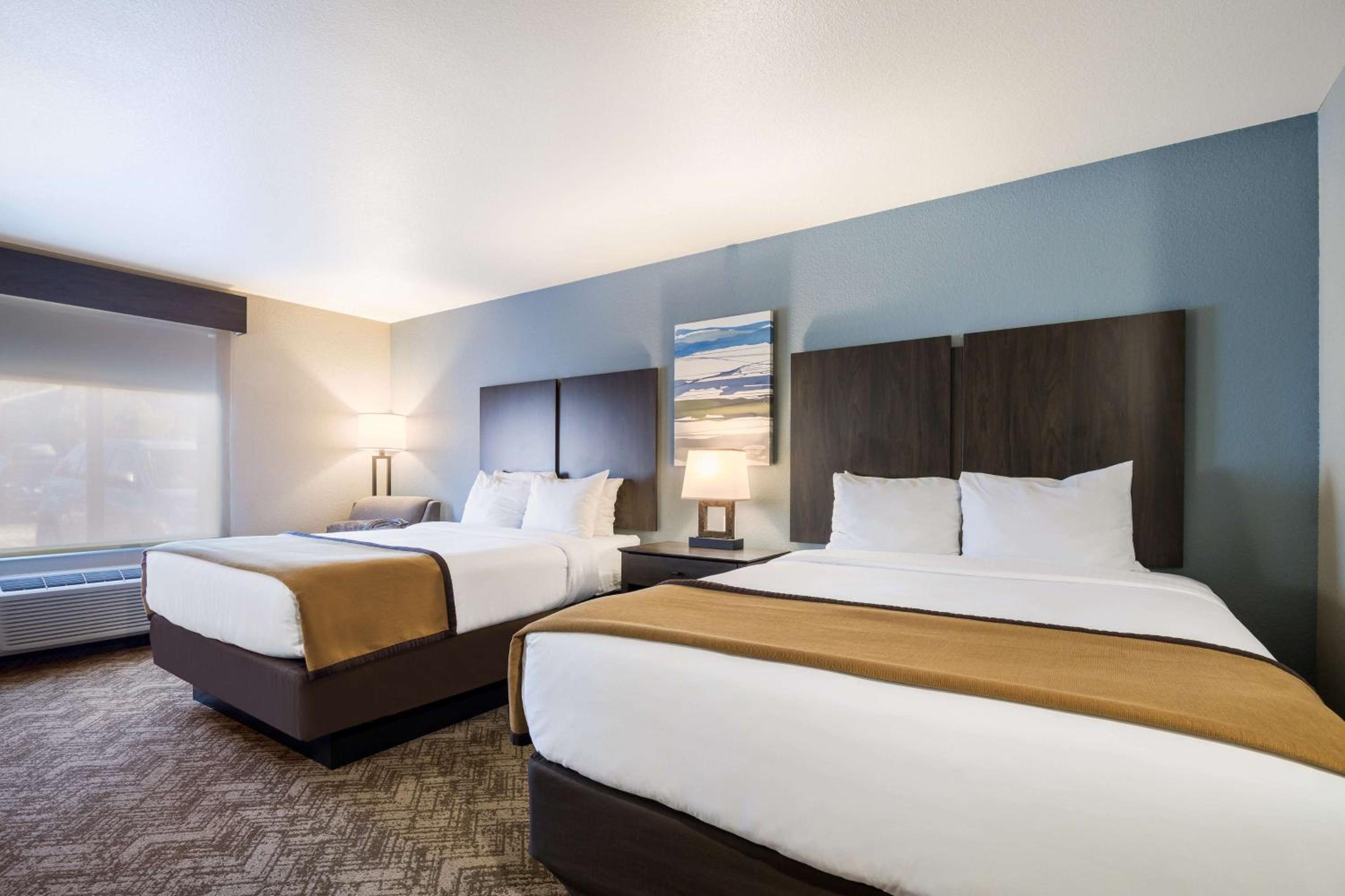 Queen Room with Two Queen Beds - Mobility Access