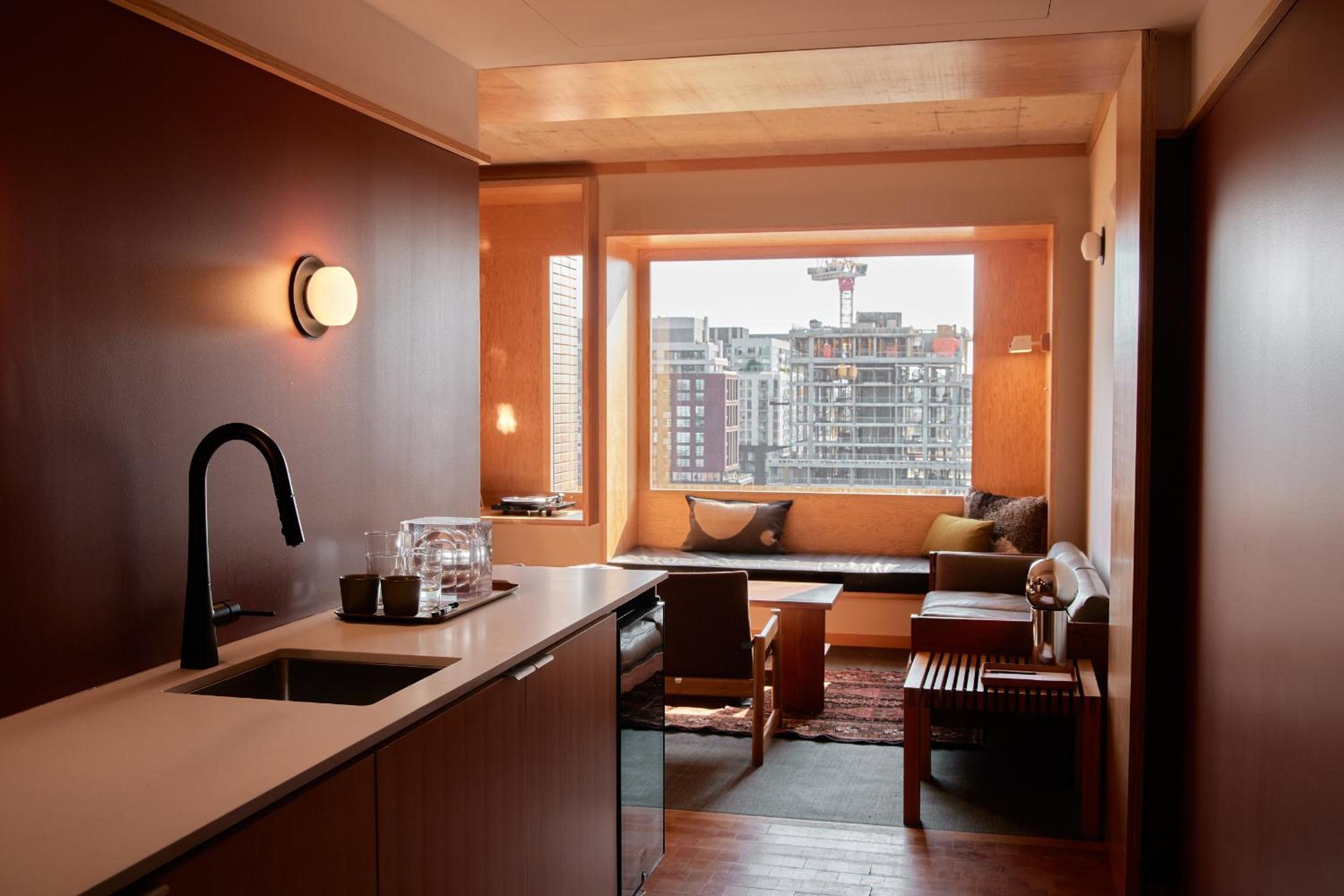 One-Bedroom Suite