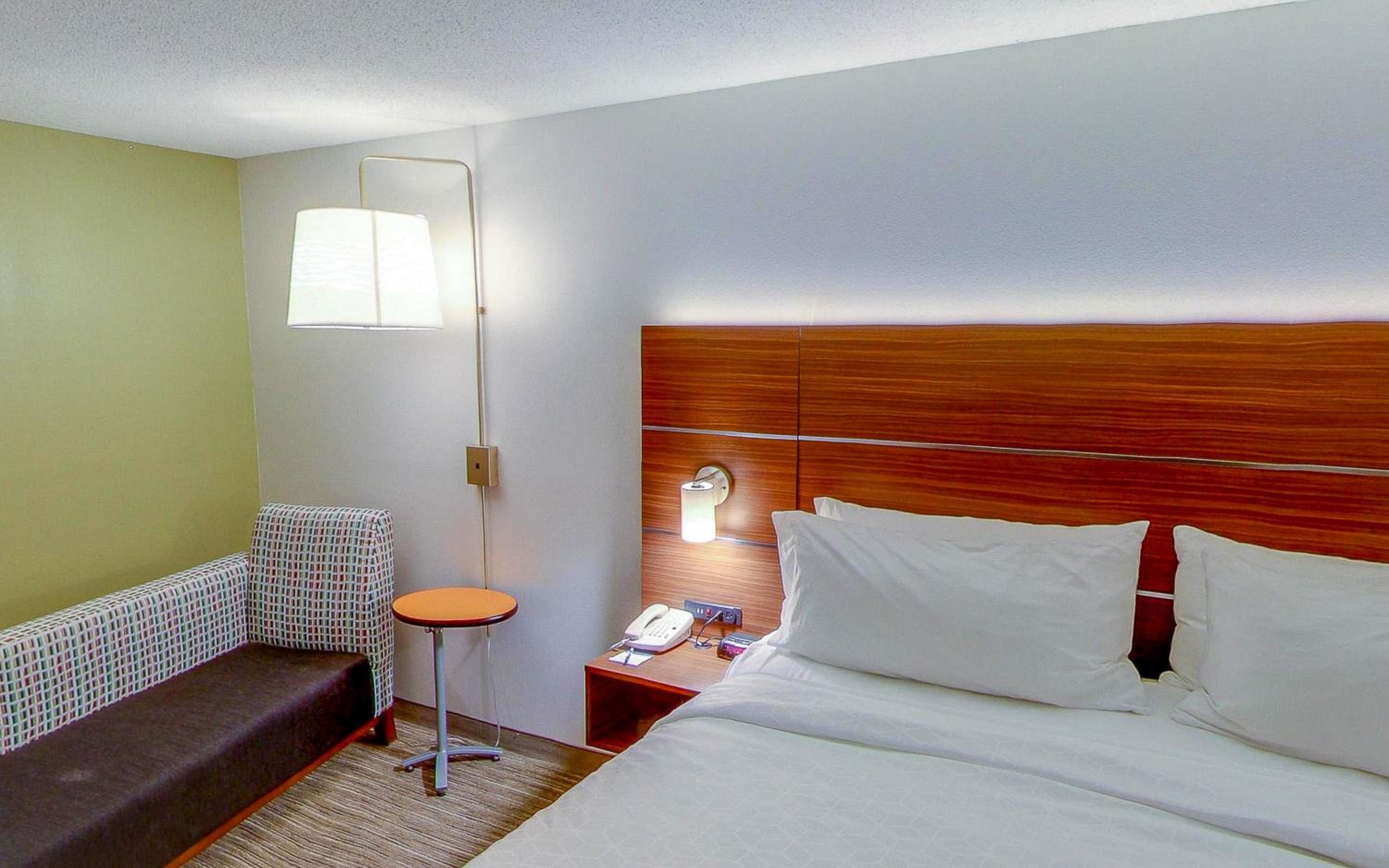 Standard Room - Photo 1