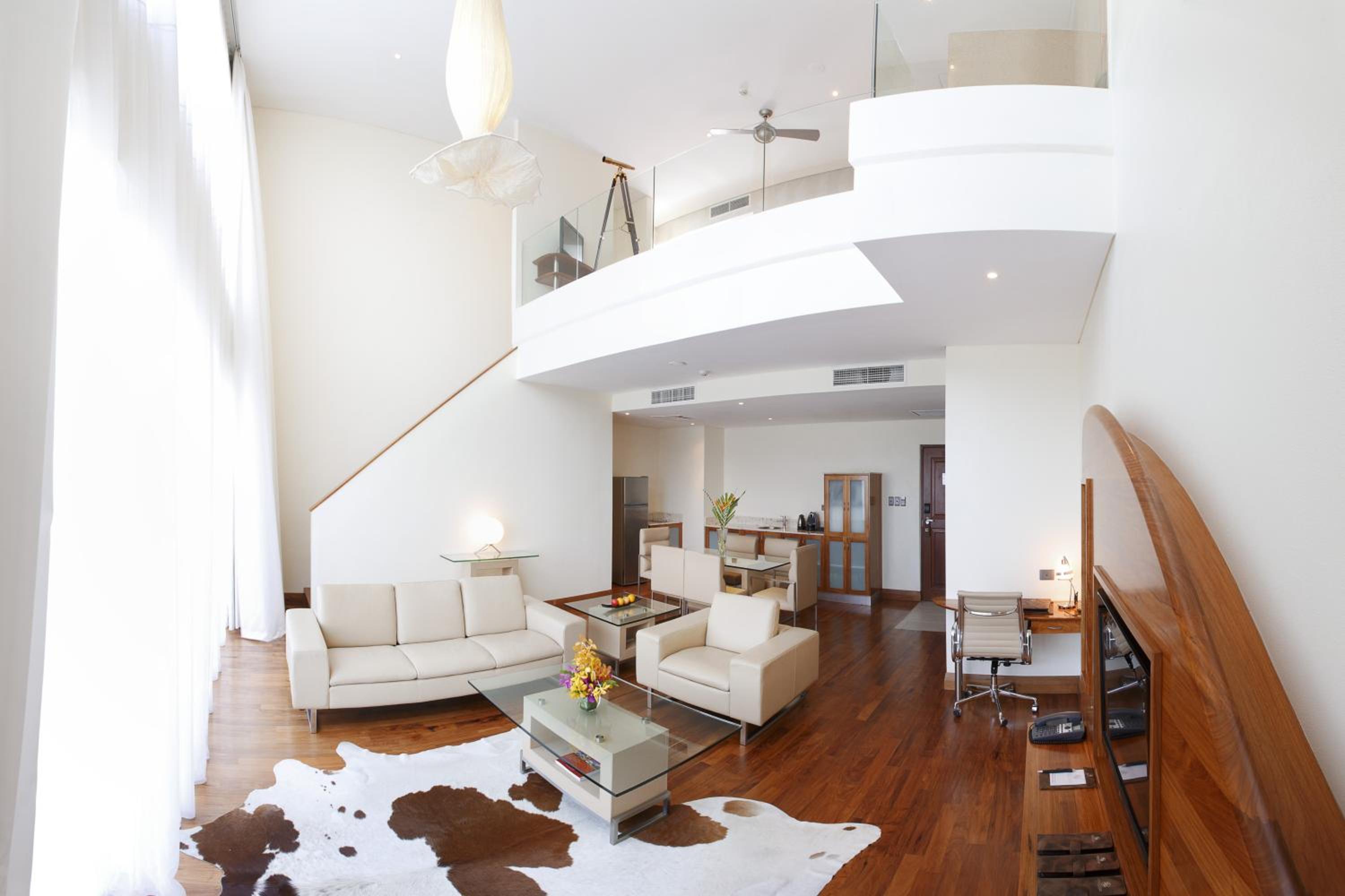 Dakota Wing Suite - Photo 4