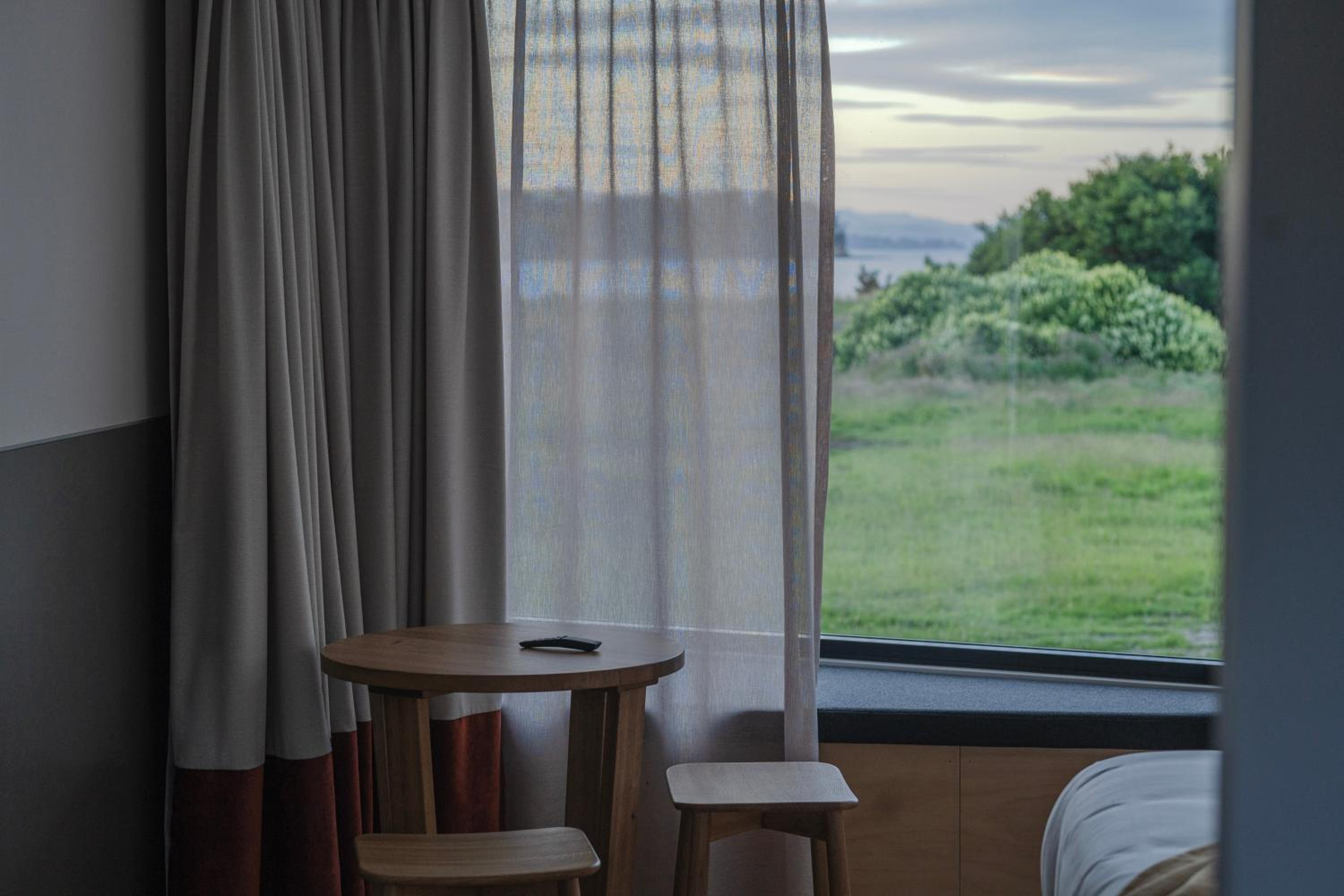 Deluxe Double or Twin Room with Sea View - Photo 6