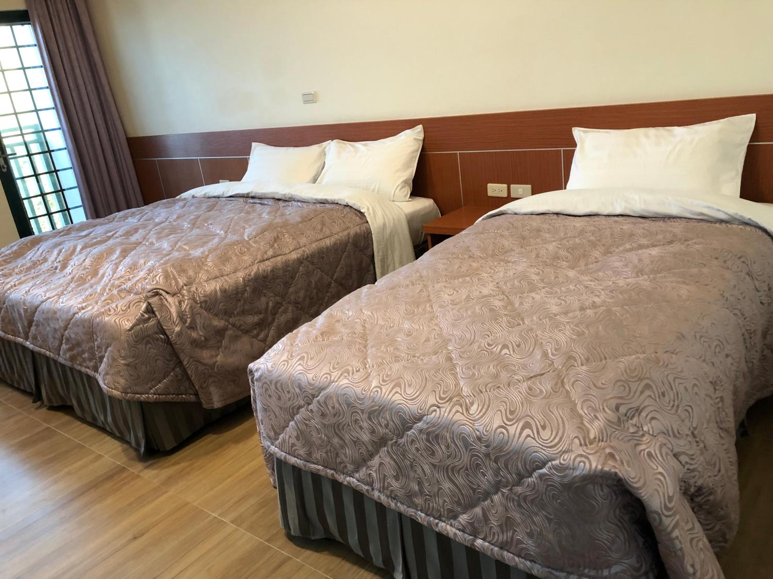 Deluxe Twin Room with Sea View photo 2