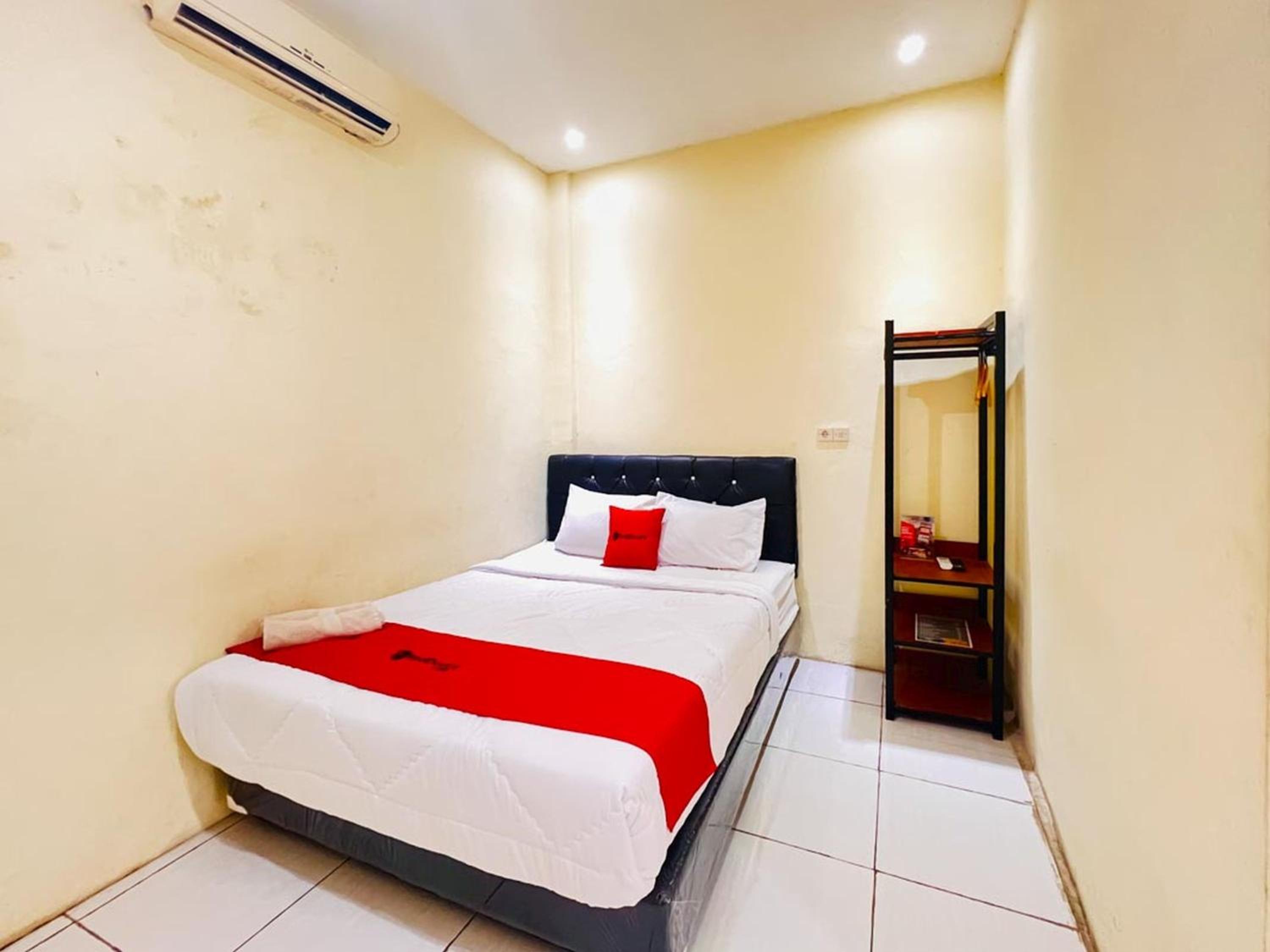 Standard Double Room - Photo 3