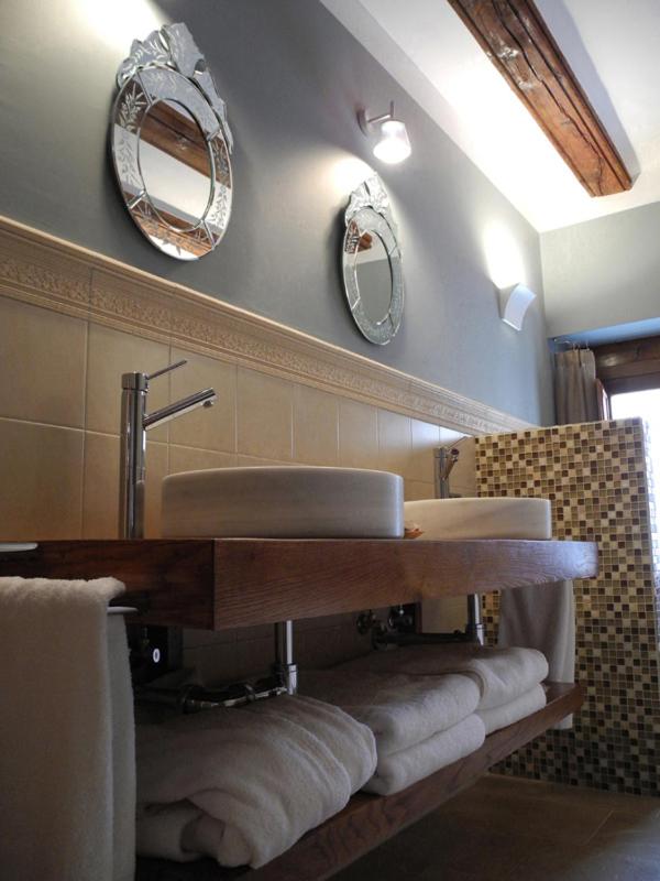 Suite - Photo 5