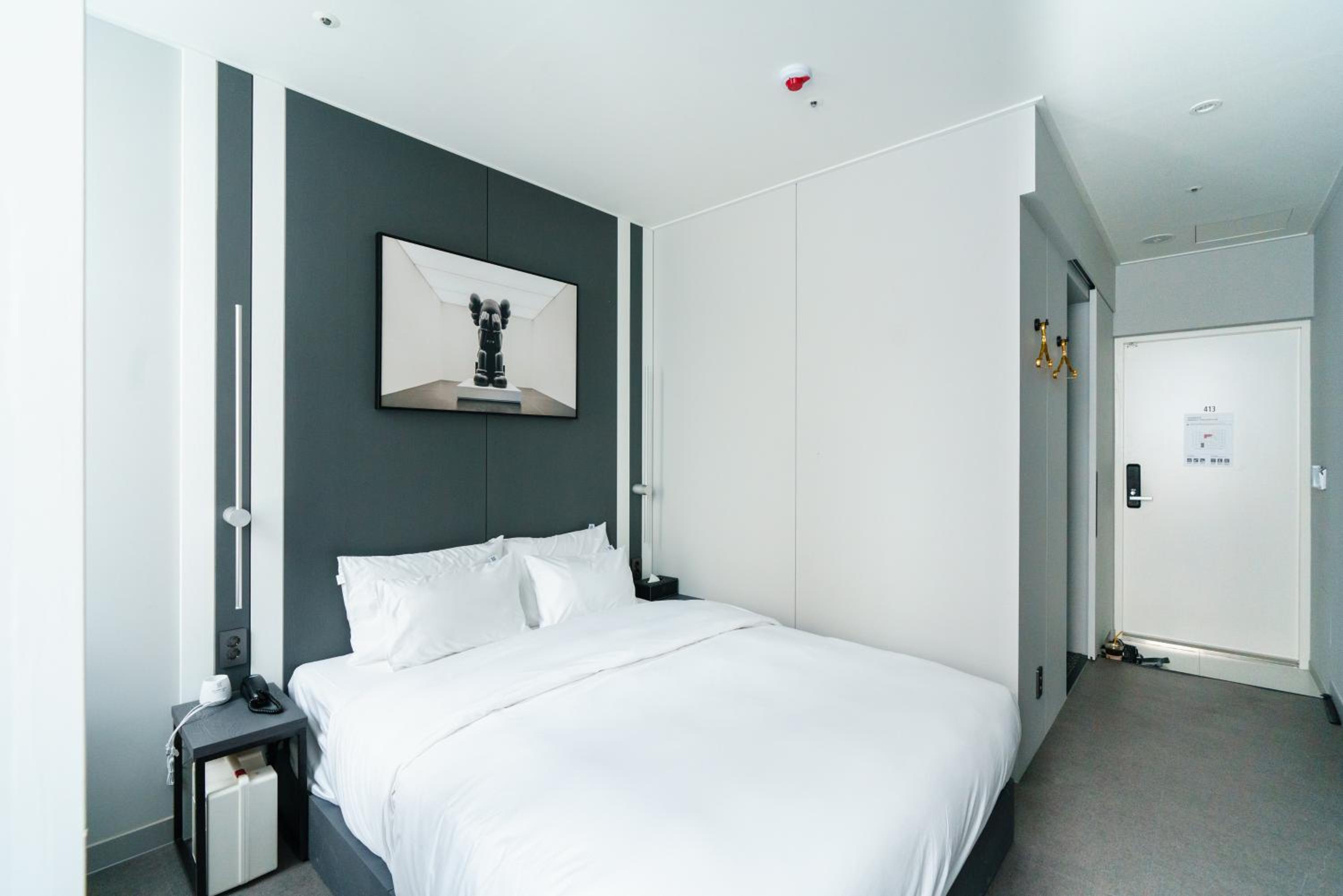 Standard Room - Photo 7