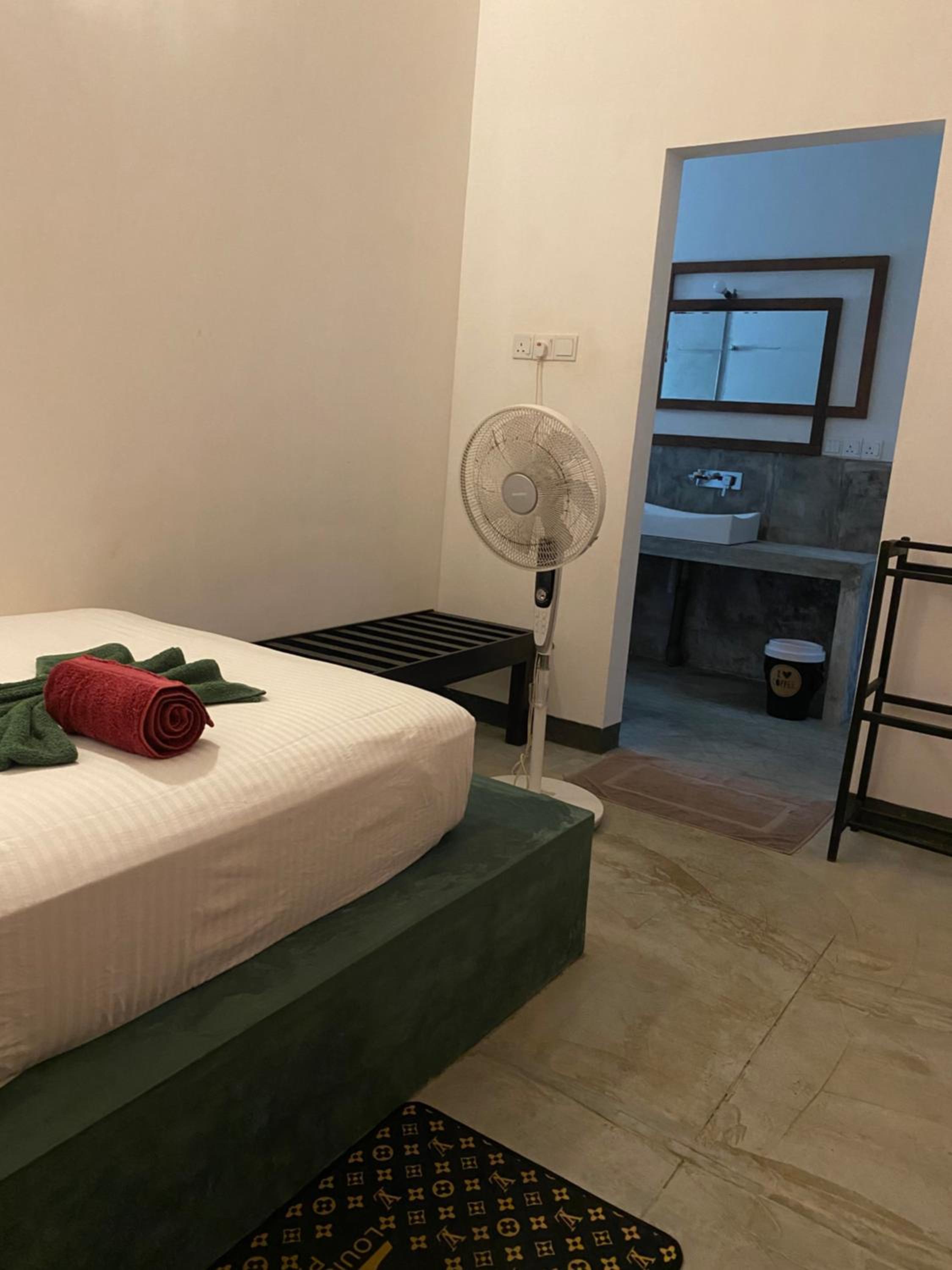 Single Room photo 1