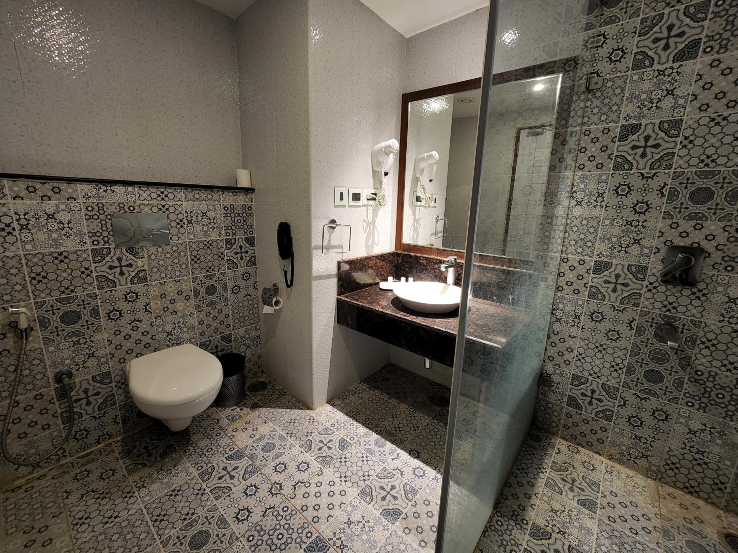 Deluxe Twin Room - Photo 5