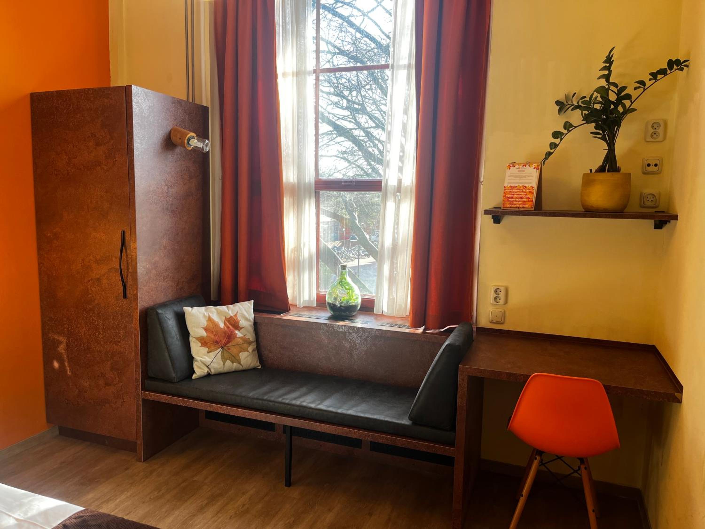 Standard Double Room - Photo 3