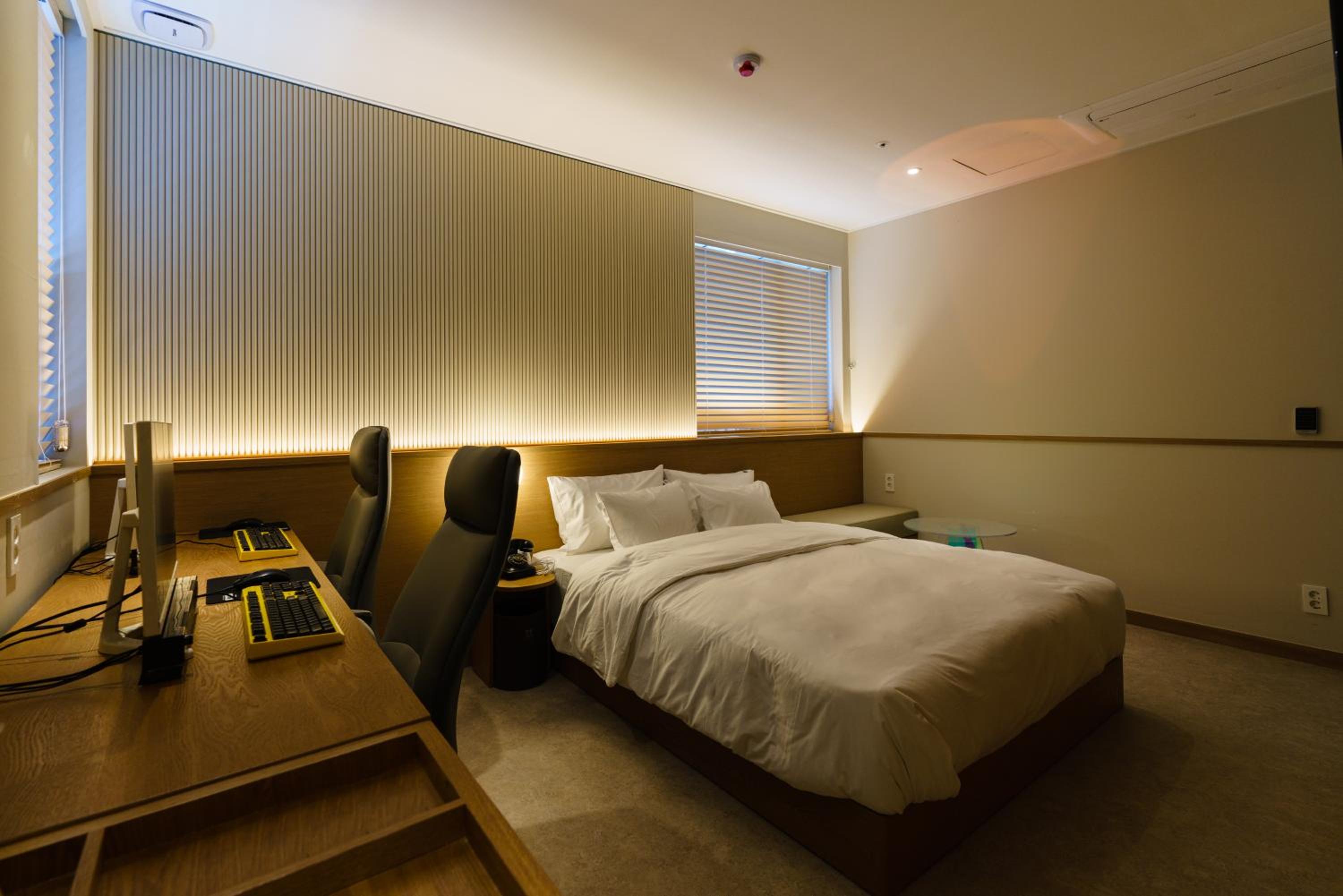 Deluxe Pretty Room PC - Photo 9
