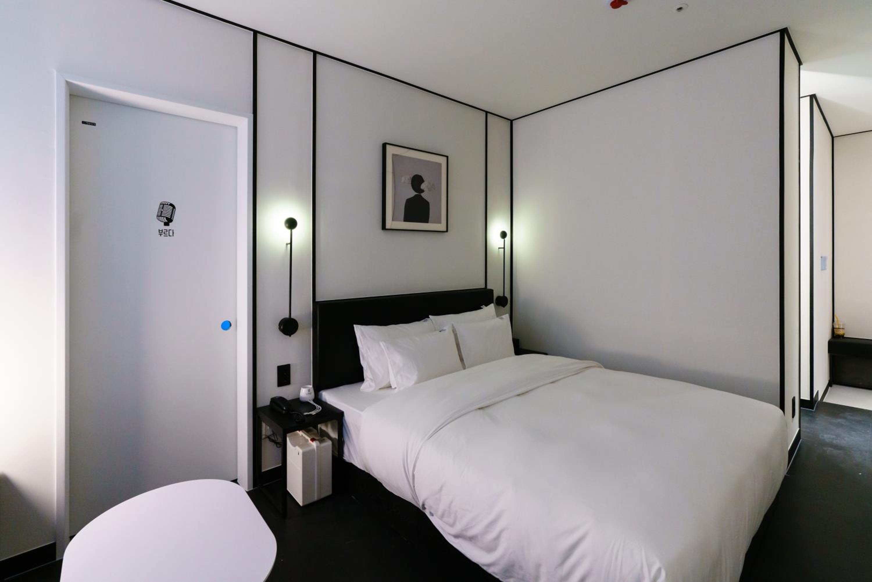 Deluxe Suite photo 2