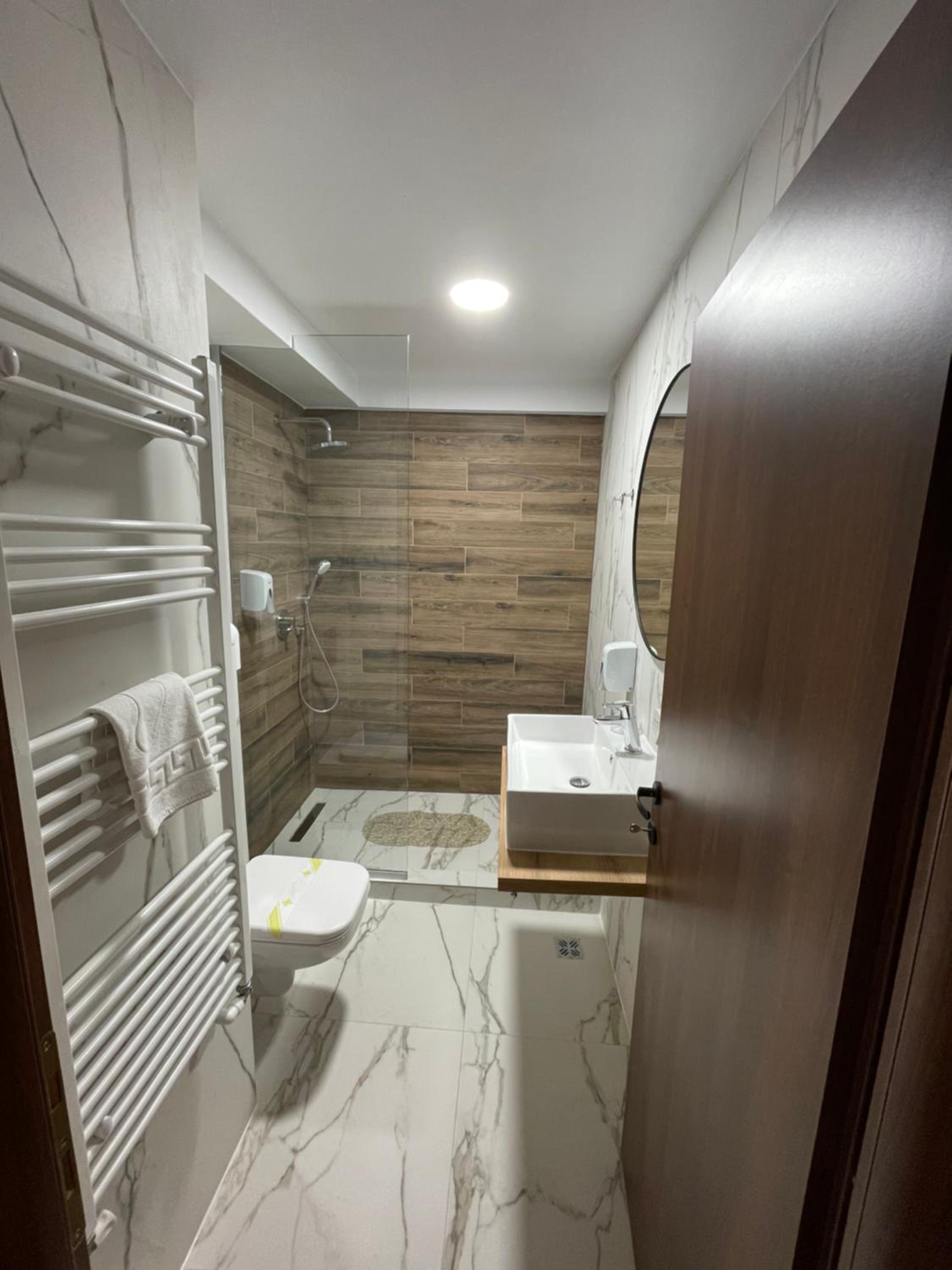 Superior Double Room - Photo 7